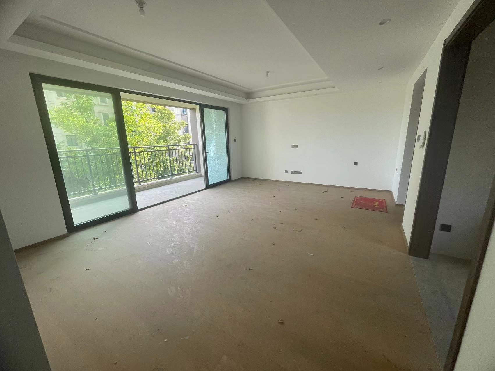 春风南岸东园 4室2厅3卫 167.00m²
