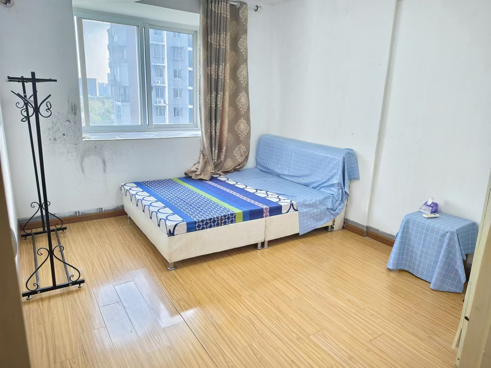 惠泽苑 2室1厅1卫 90m&sup2;