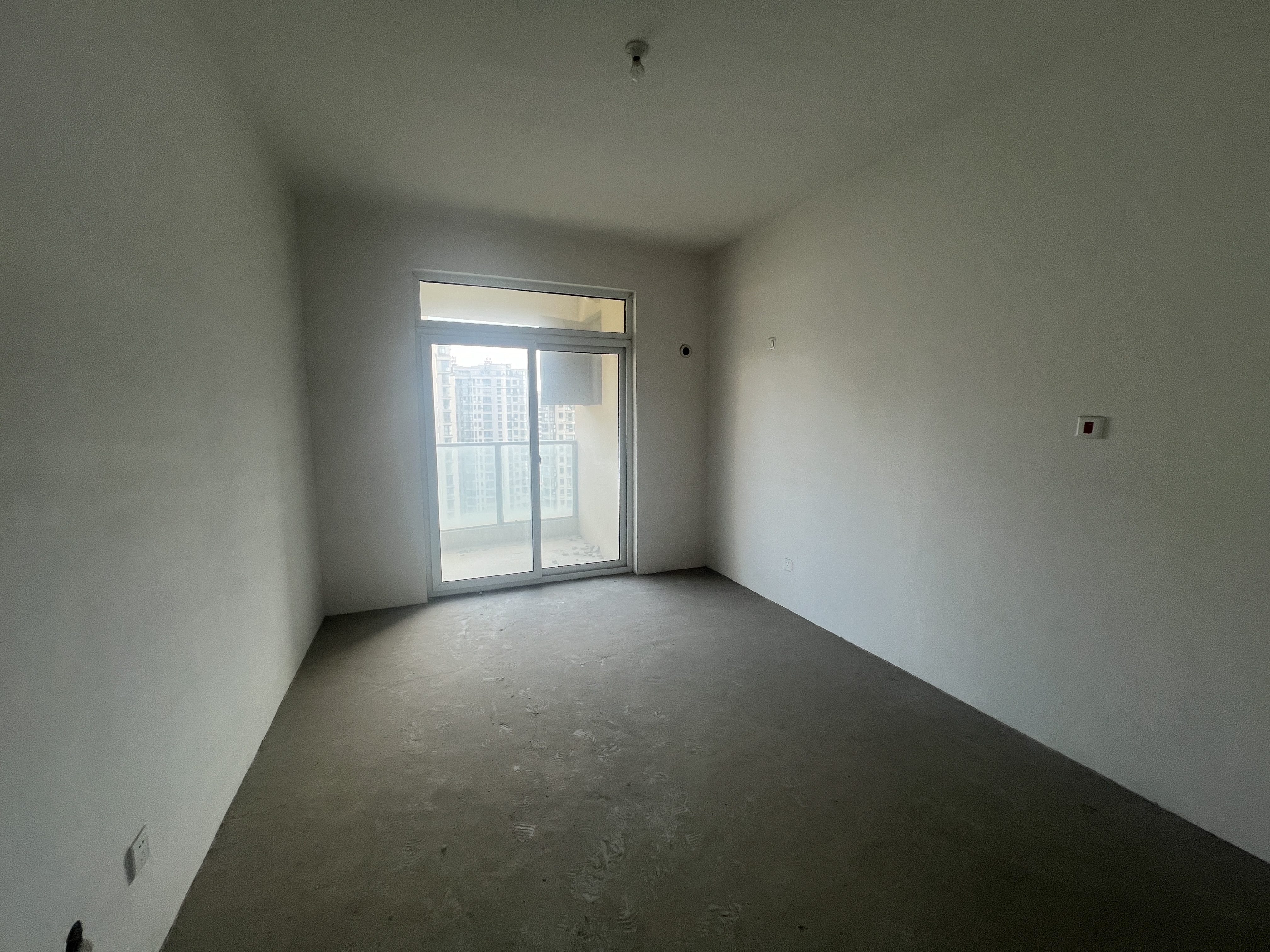 金色城品 3室2厅1卫 111m&sup2;