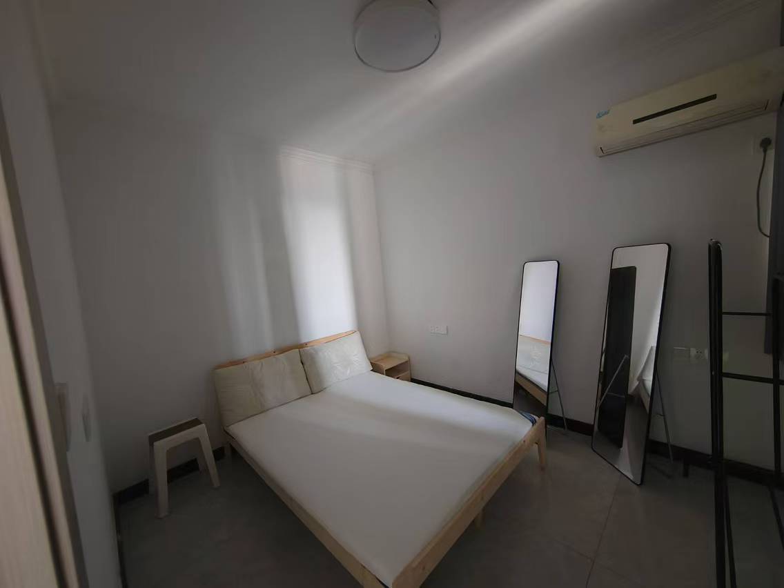 滨河人家 3室2厅2卫 96m&sup2;