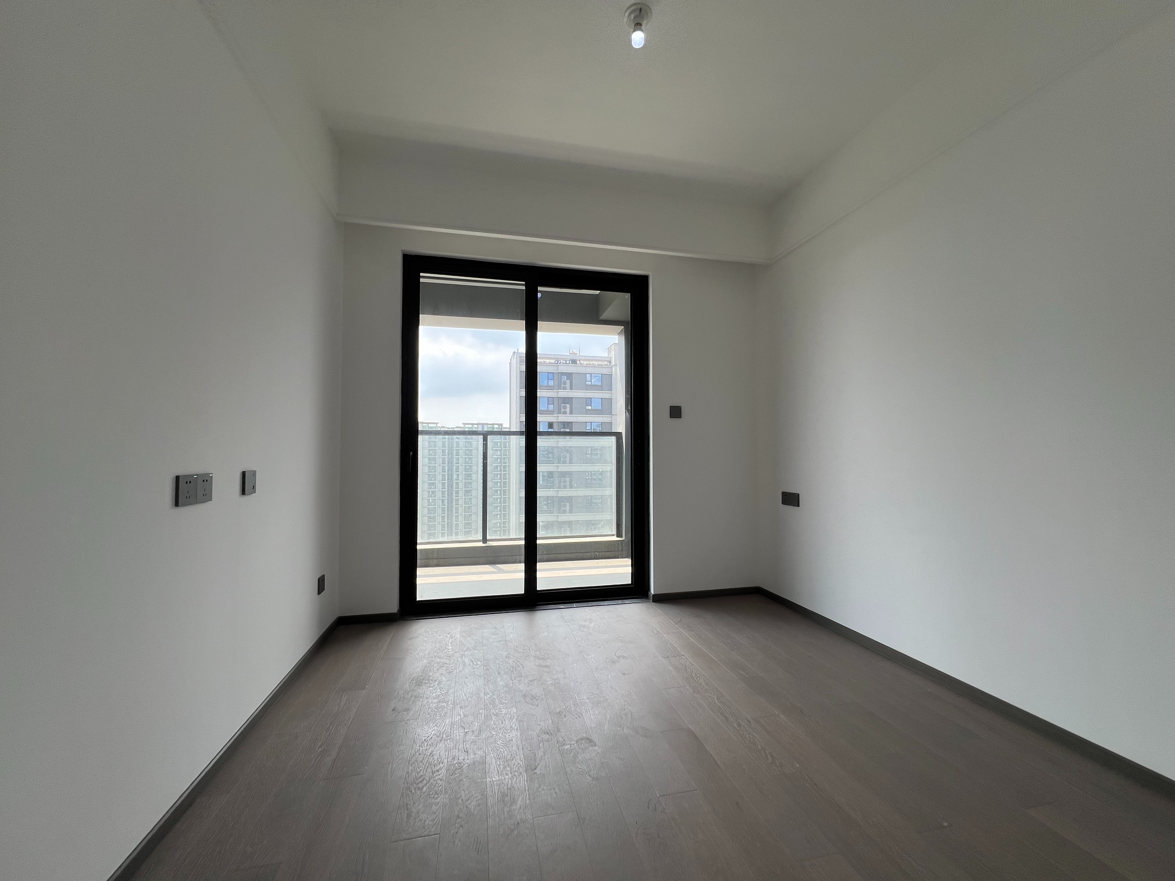 招商公园道 3室2厅2卫 127.93m&sup2;