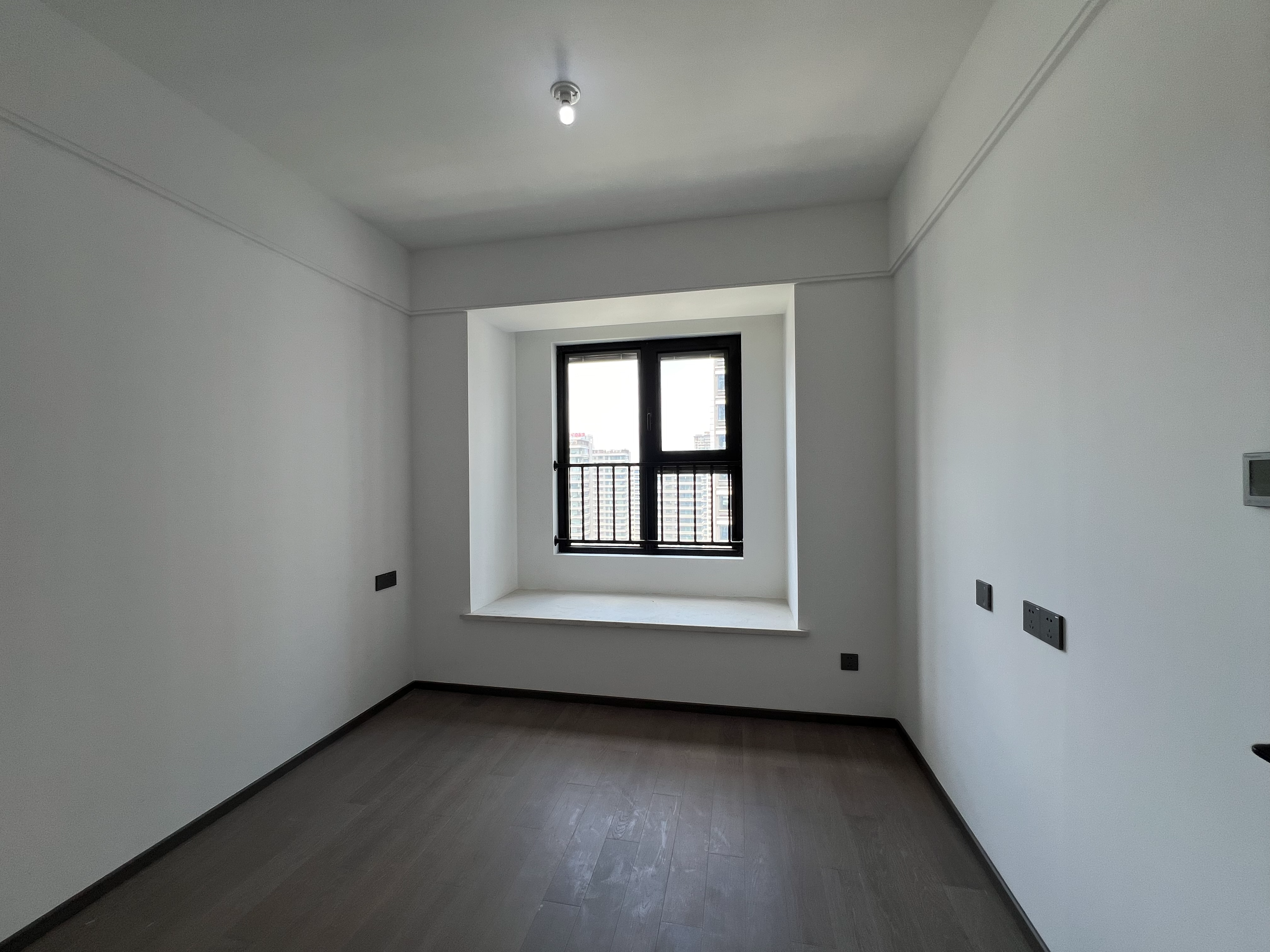 招商公园道 3室2厅2卫 127.93m&sup2;