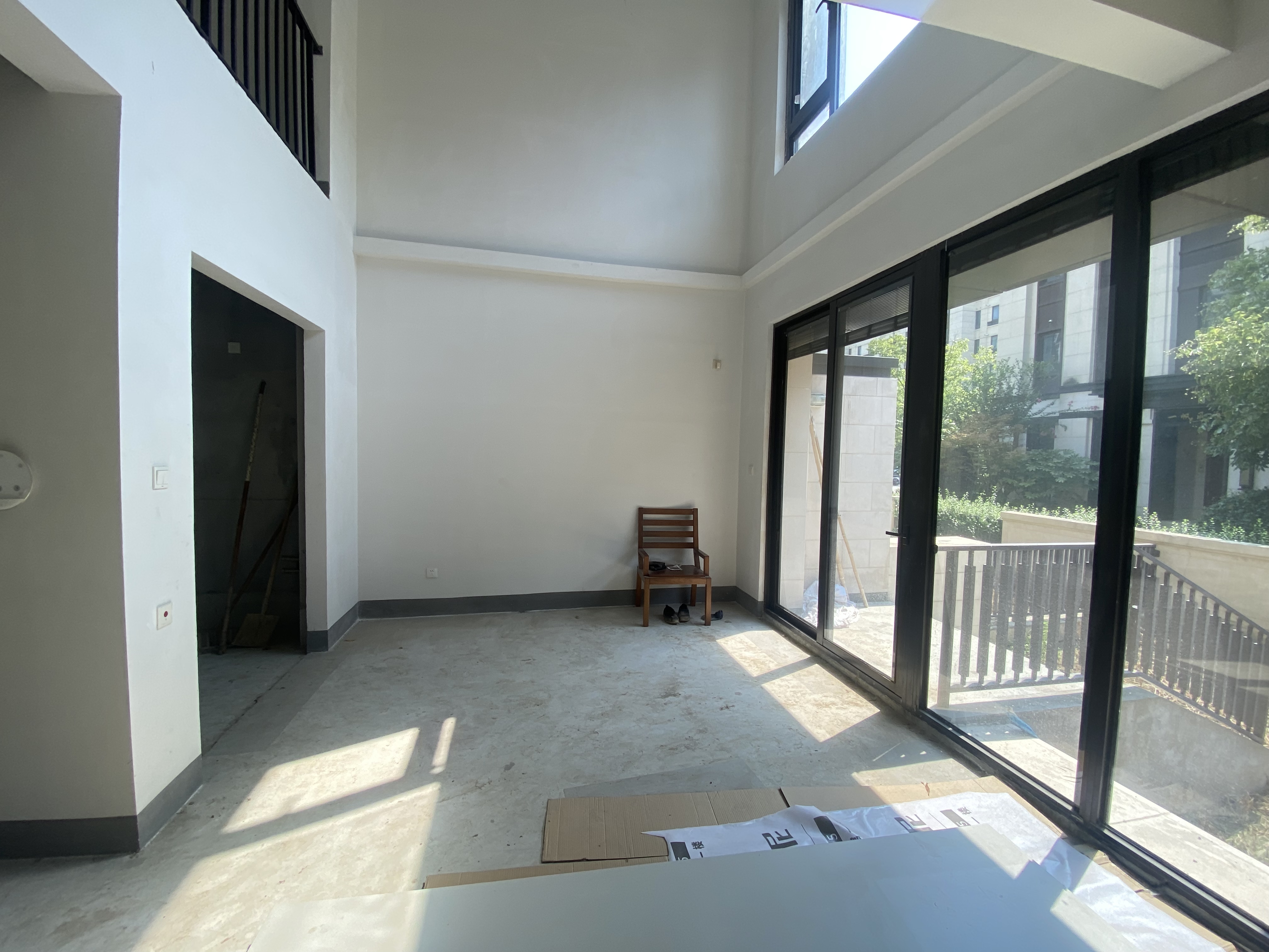 龙湖天宸源著 5室3厅4卫 265.00m&sup2;