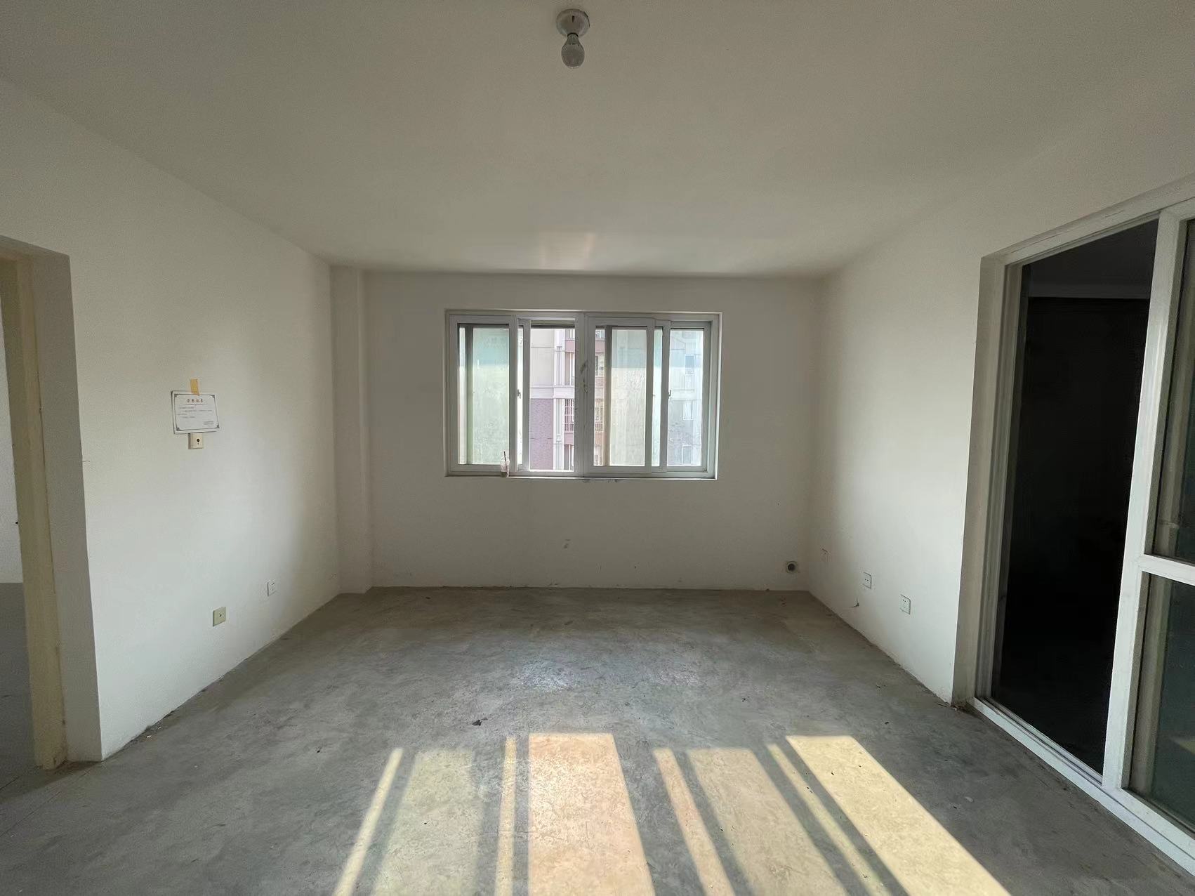 江海东苑 2室2厅1卫 98m²
