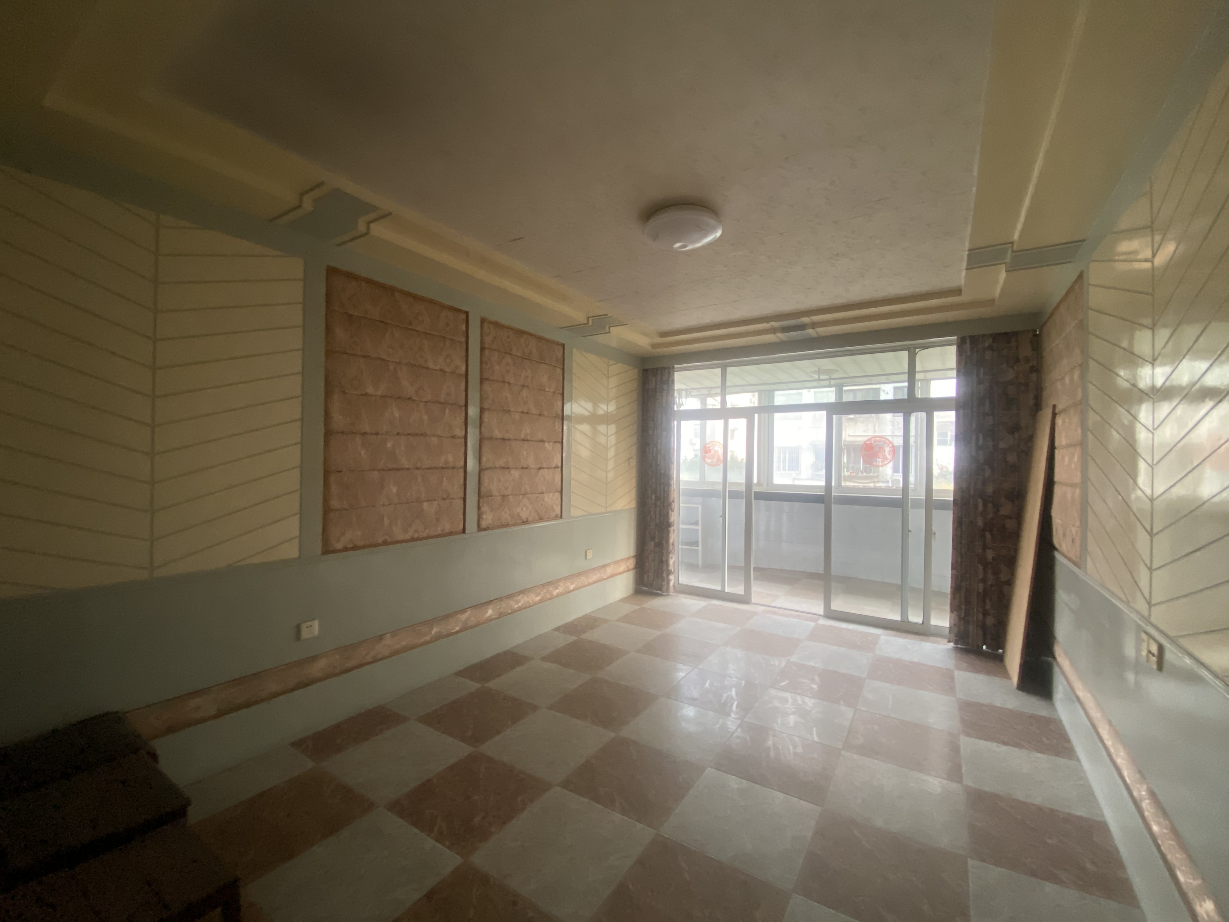 师范桥新村 3室2厅1卫 129.9m&sup2;
