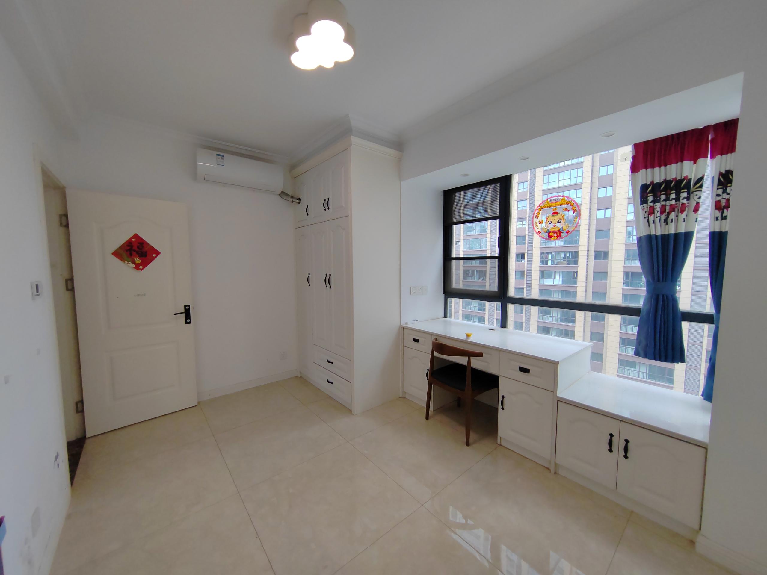 苏建阳光新城 2室2厅1卫 80m&sup2;