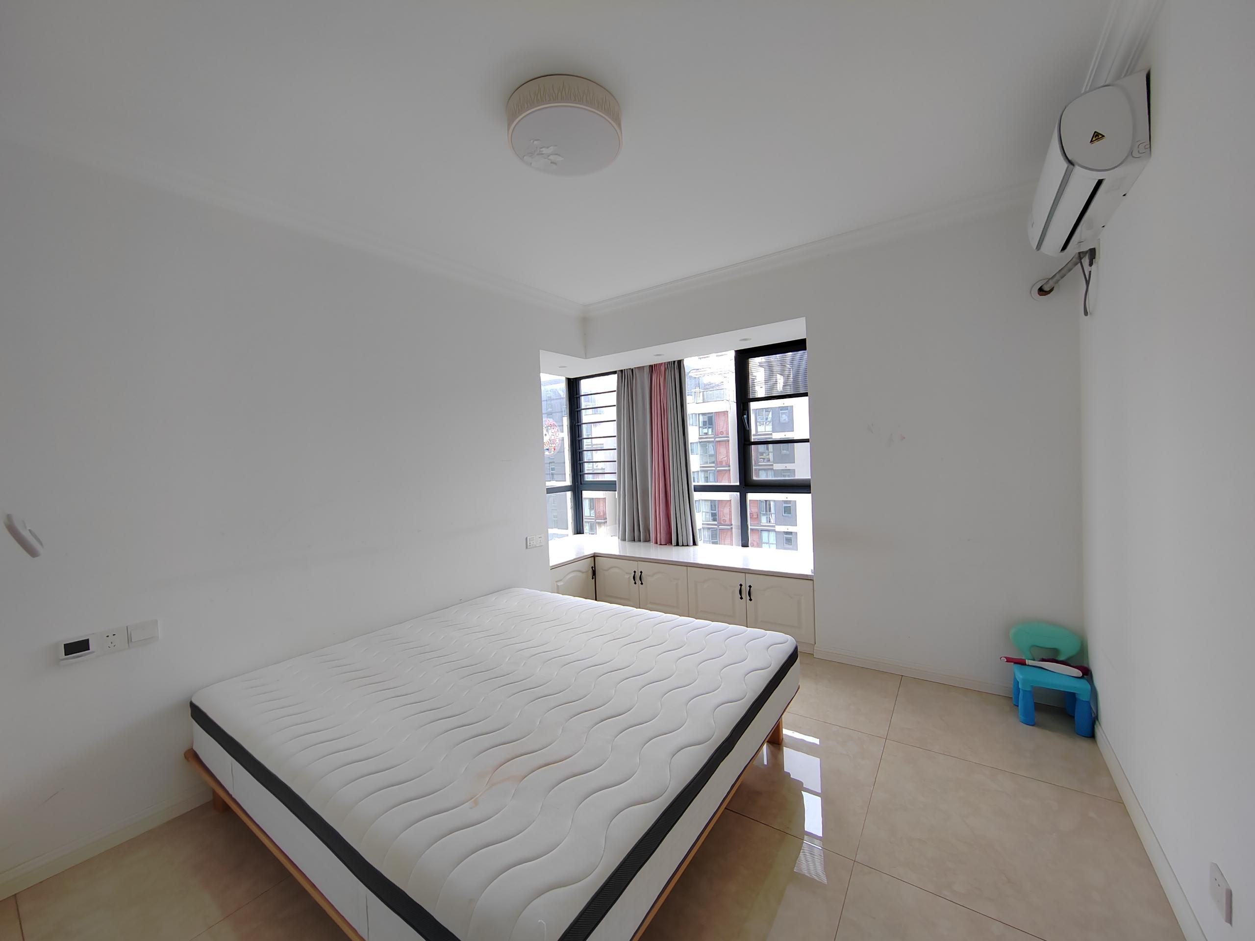 苏建阳光新城 2室2厅1卫 80m&sup2;