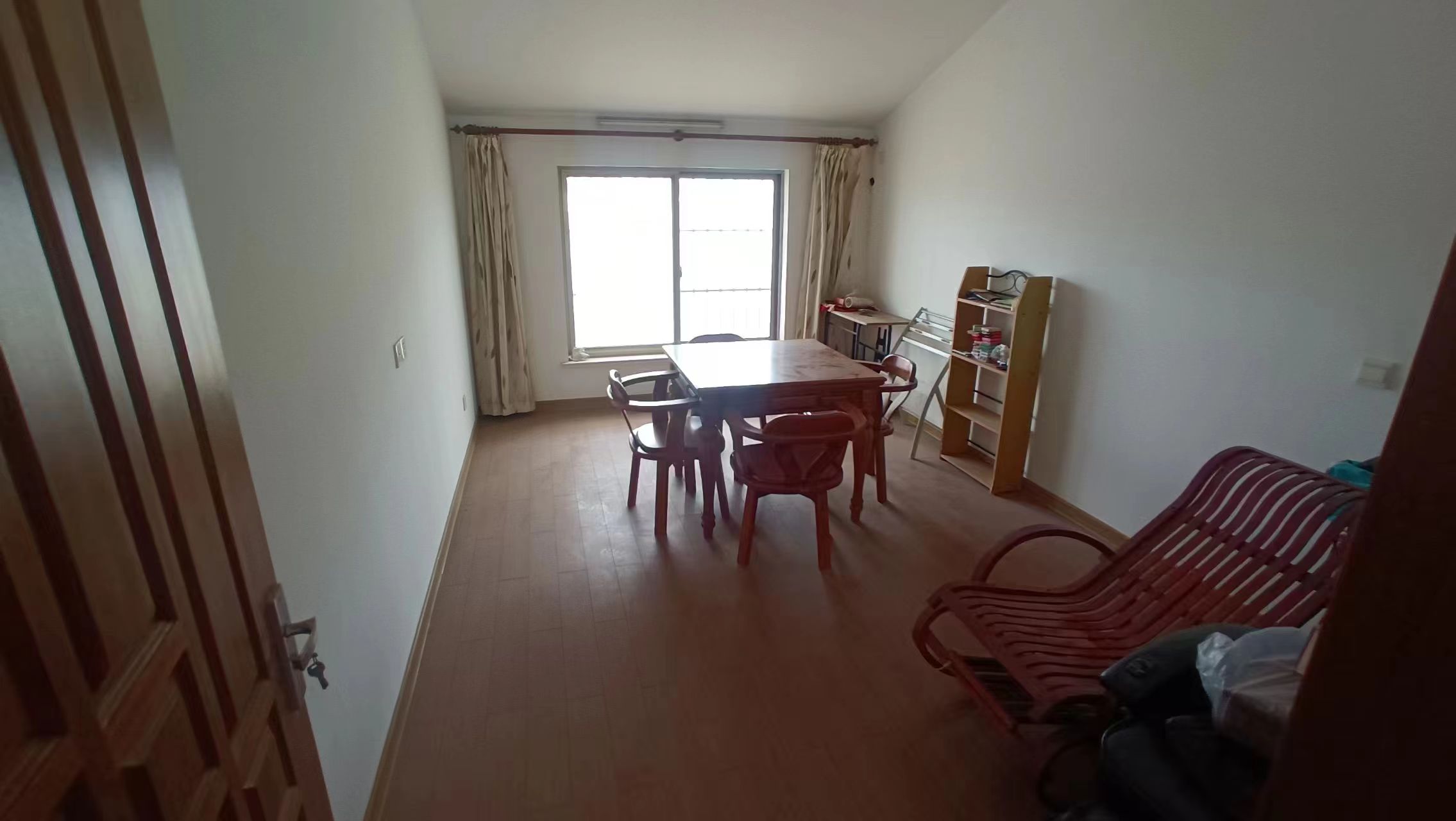 怡安花苑南区 3室2厅2卫 150m&sup2;