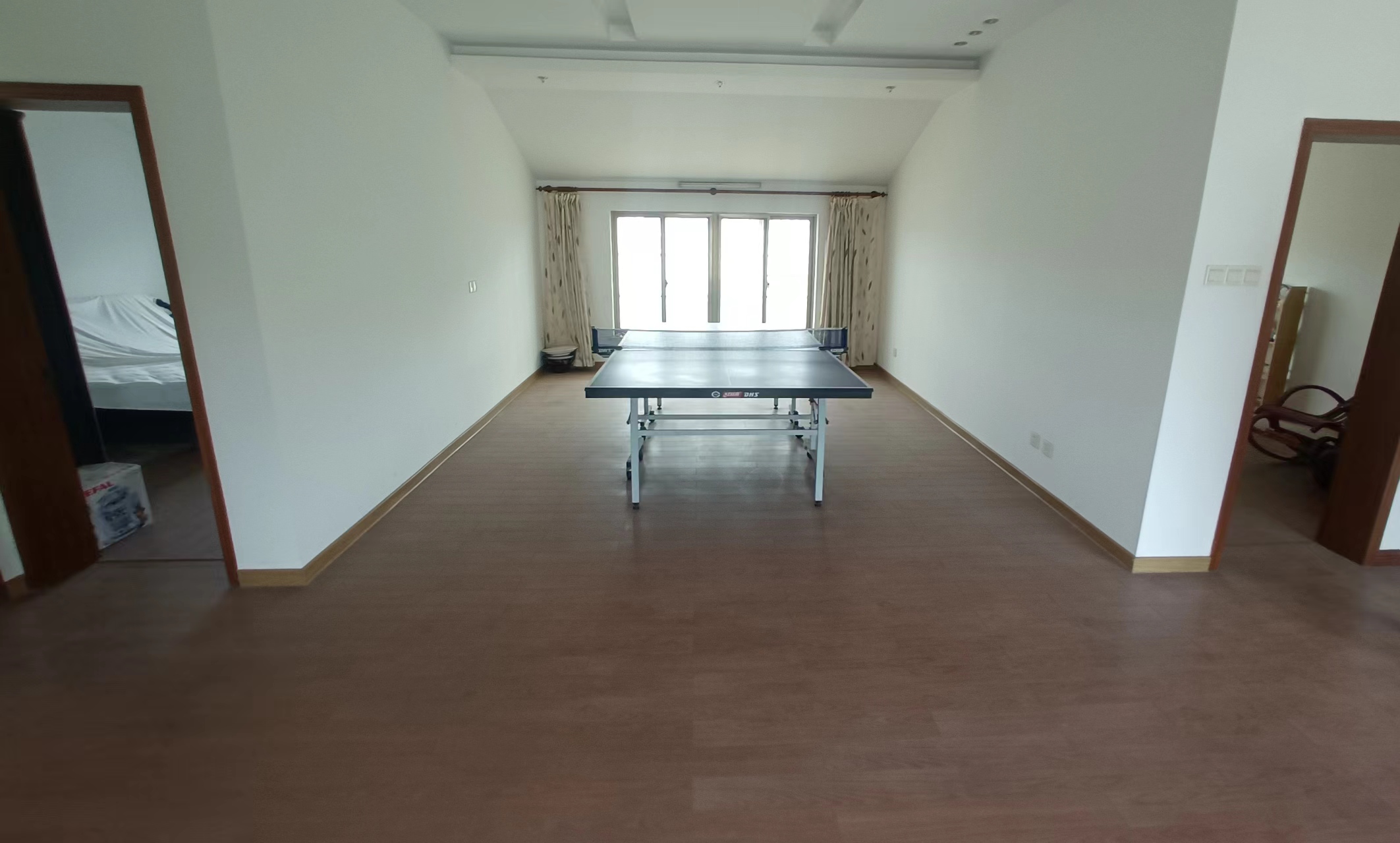 怡安花苑南区 3室2厅2卫 150m&sup2;