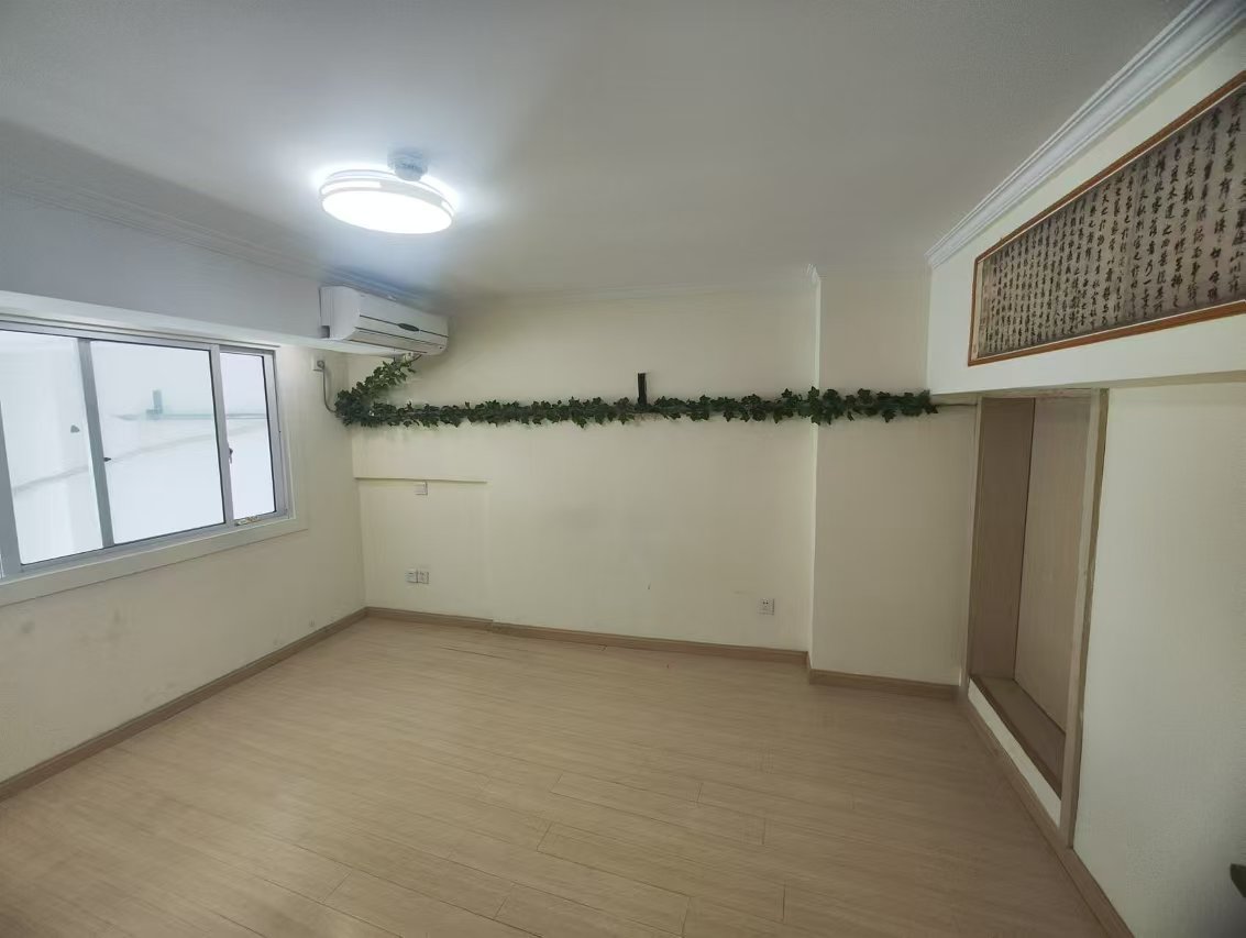 金海岸国际广场 1室1厅1卫 45m&sup2;