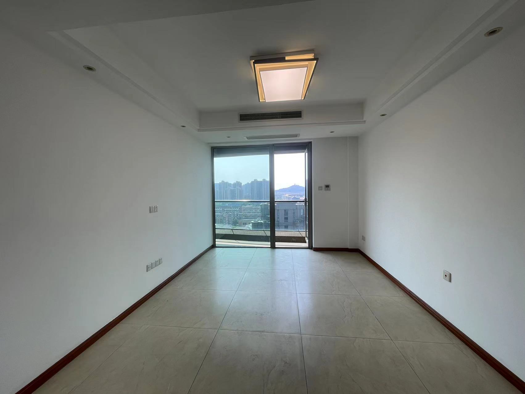 绿城玉兰公寓 2室2厅1卫 94m&sup2;