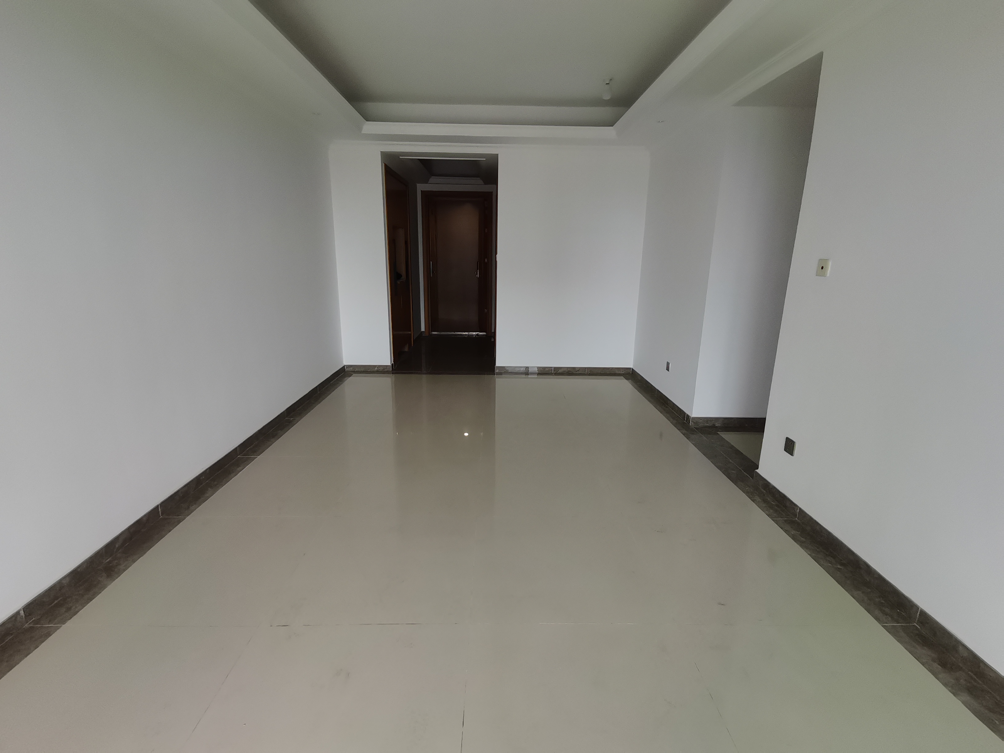 富力院士廷 3室2厅2卫 109m²