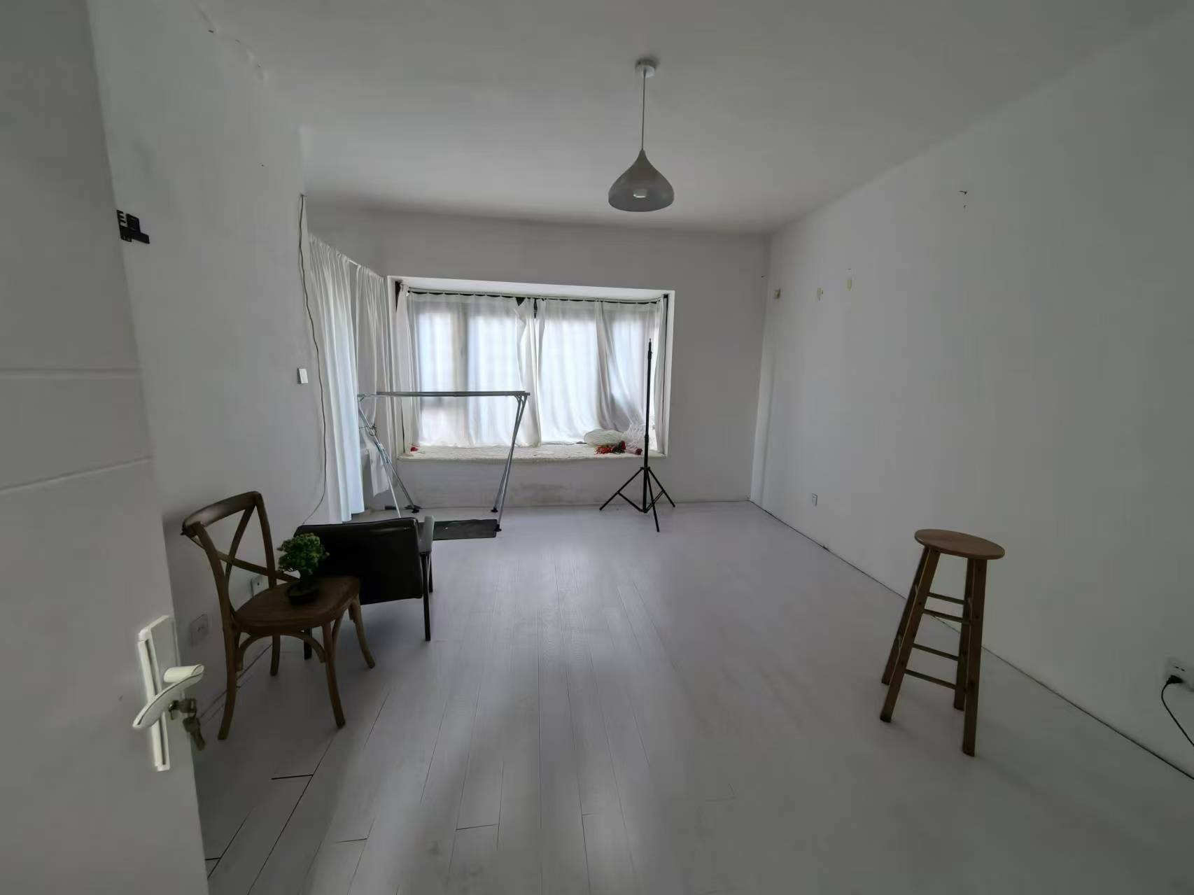 湖山源著 5室2厅3卫 250m&sup2;