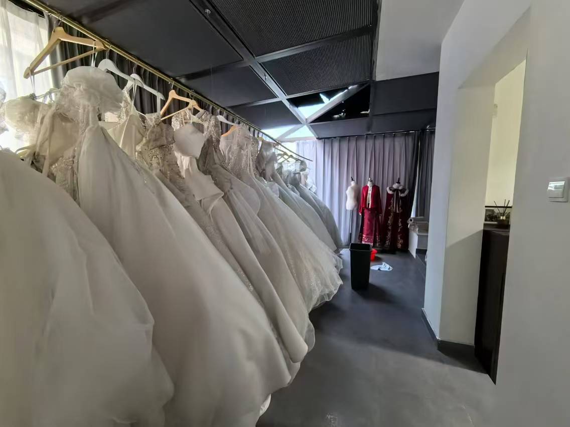 湖山源著 5室2厅3卫 250m&sup2;