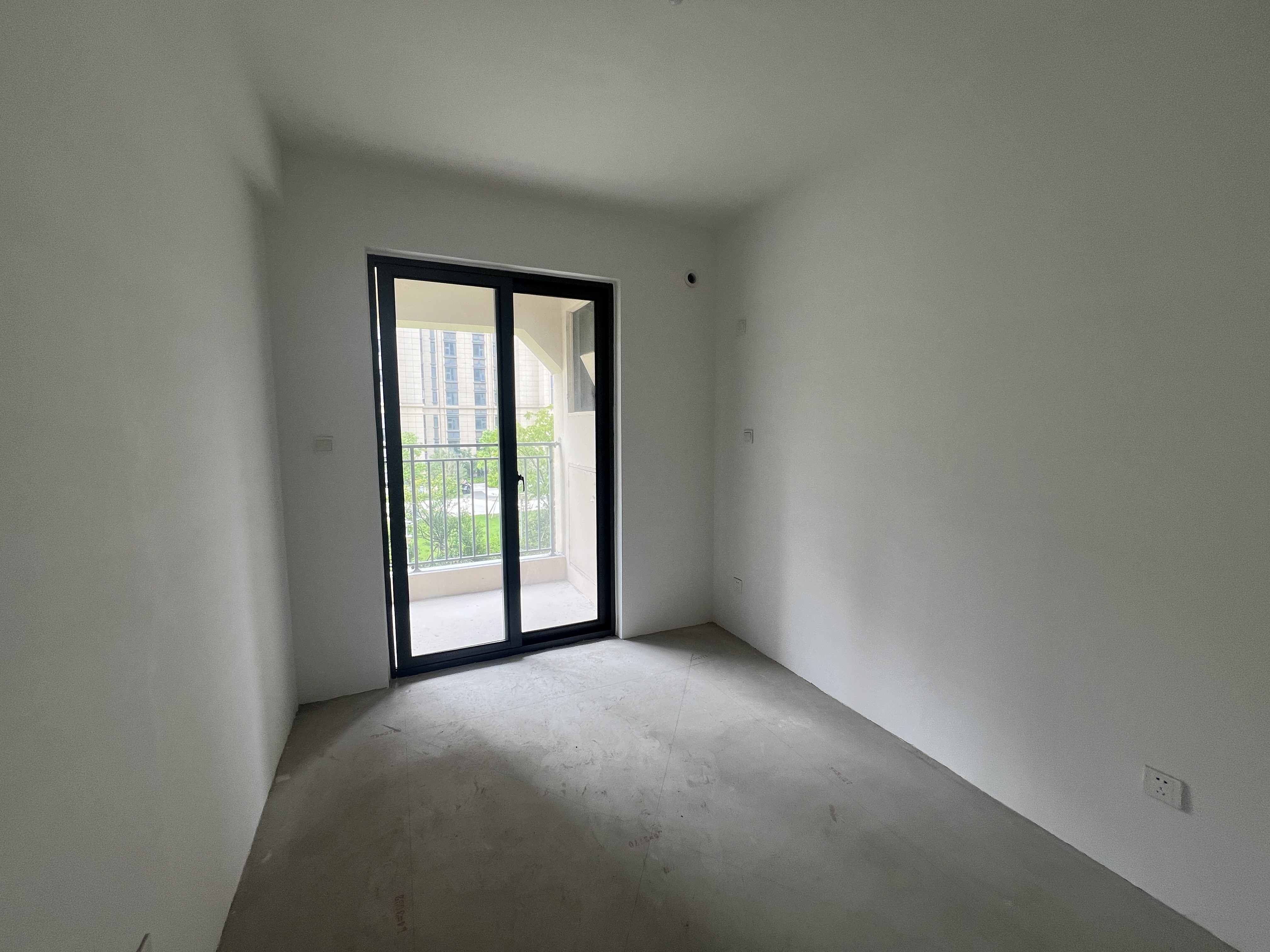 春溪集 3室2厅1卫 89m²