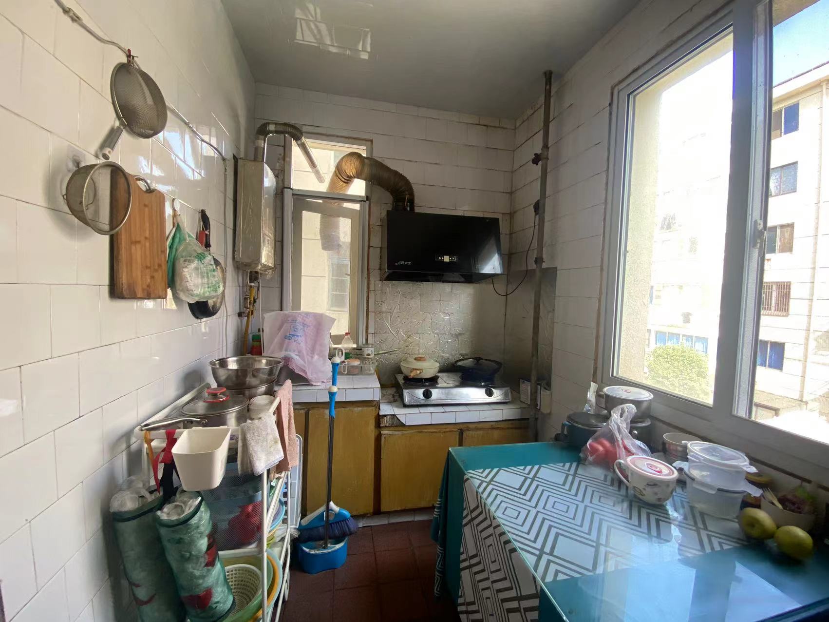 光明南村 2室1厅1卫 65m&sup2;