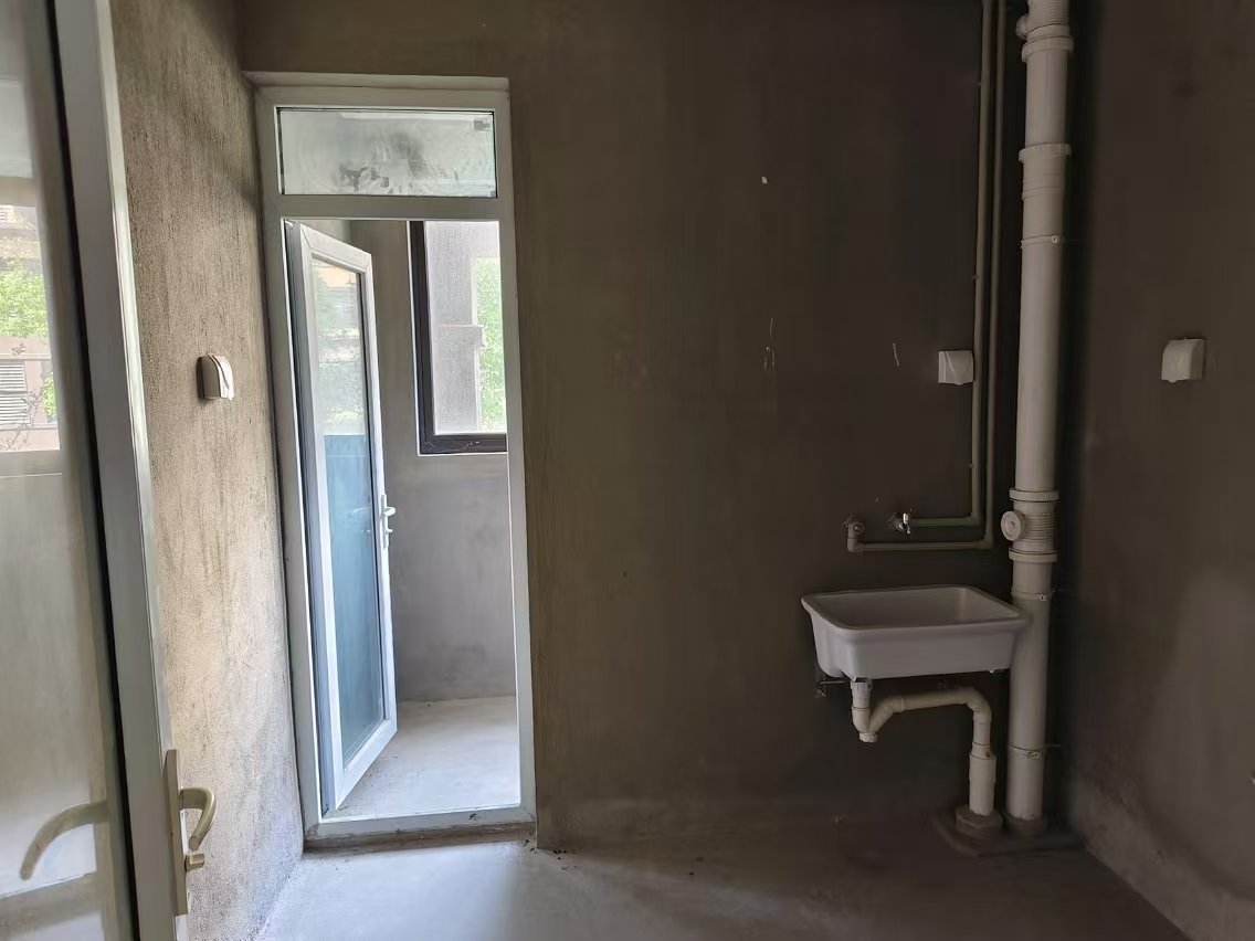 山芝庄新苑 2室1厅1卫 78.85m&sup2;