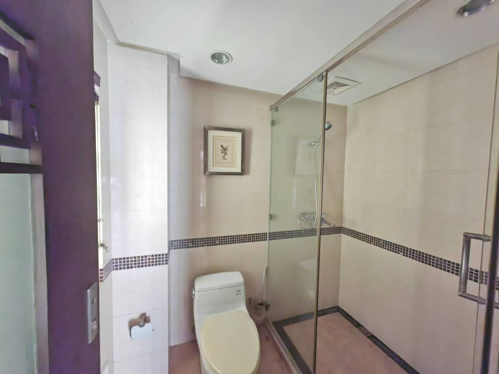 优山美地花园南区 5室2厅3卫 438m²