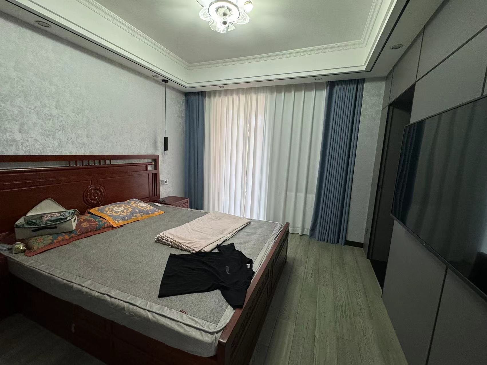 紫琅上郡 5室2厅3卫 235.21m&sup2;