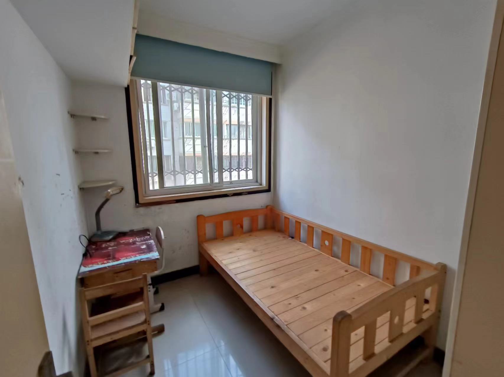 姚港路22号 3室1厅1卫 82m&sup2;
