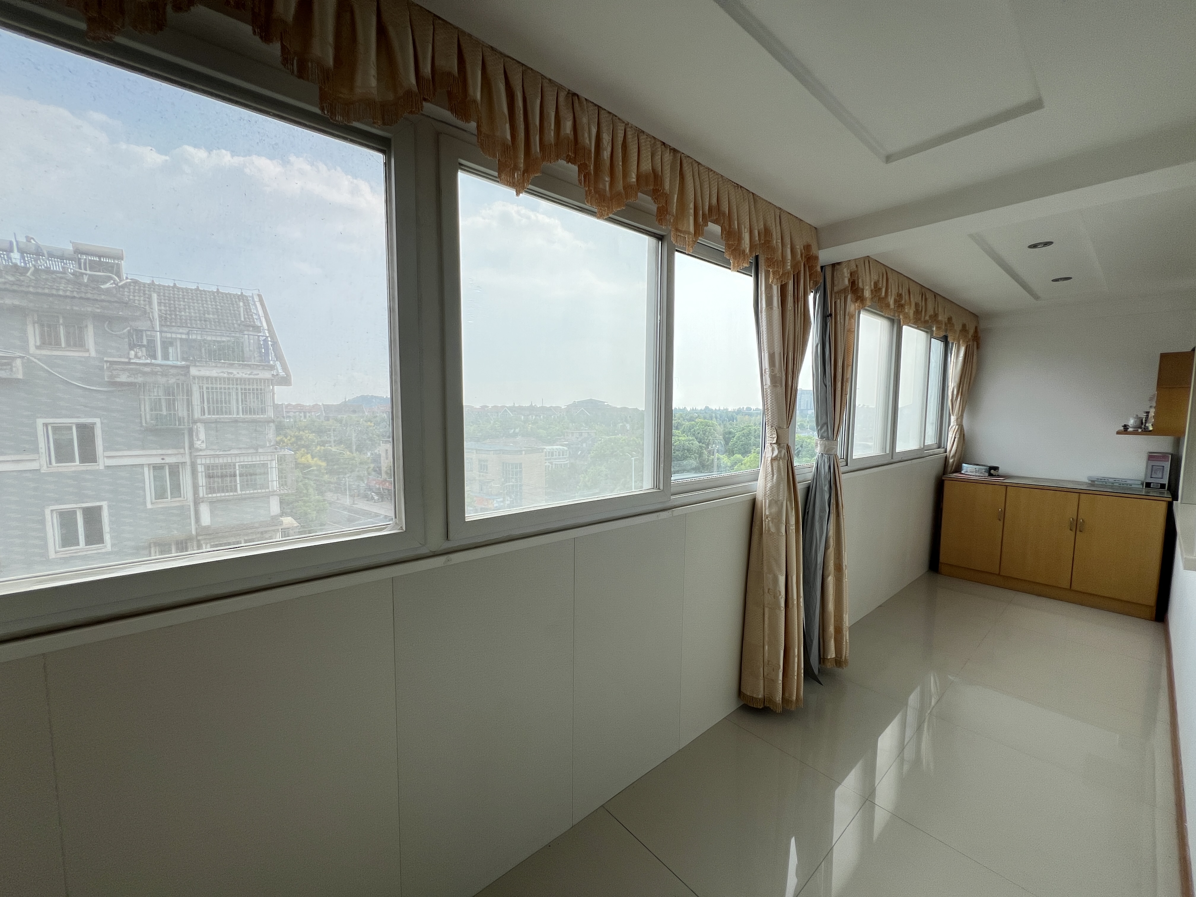 城山家园 5室2厅2卫 128.7m&sup2;