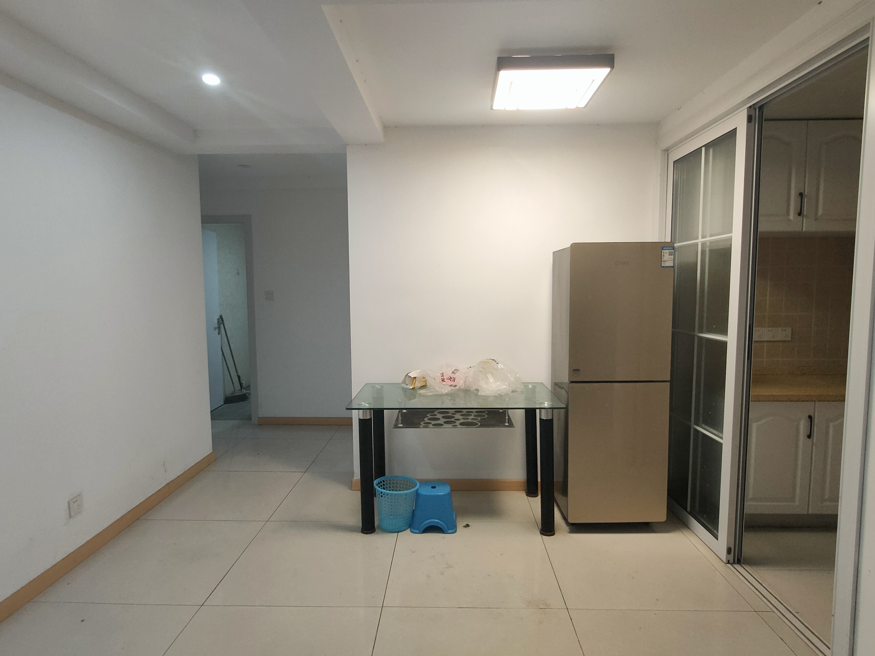 炜赋花苑 2室2厅1卫 91m&sup2;