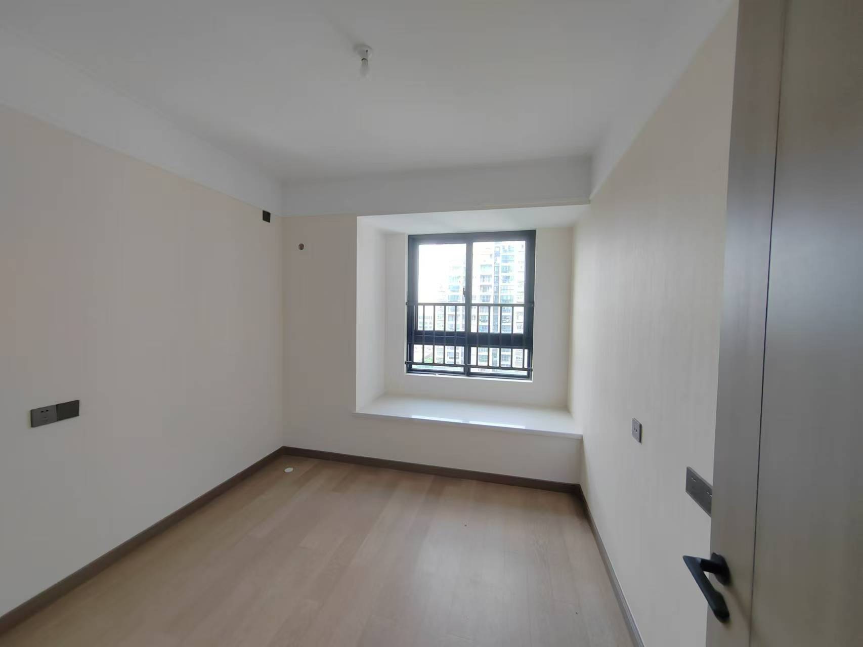 万科时代之光 3室2厅2卫 115m&sup2;
