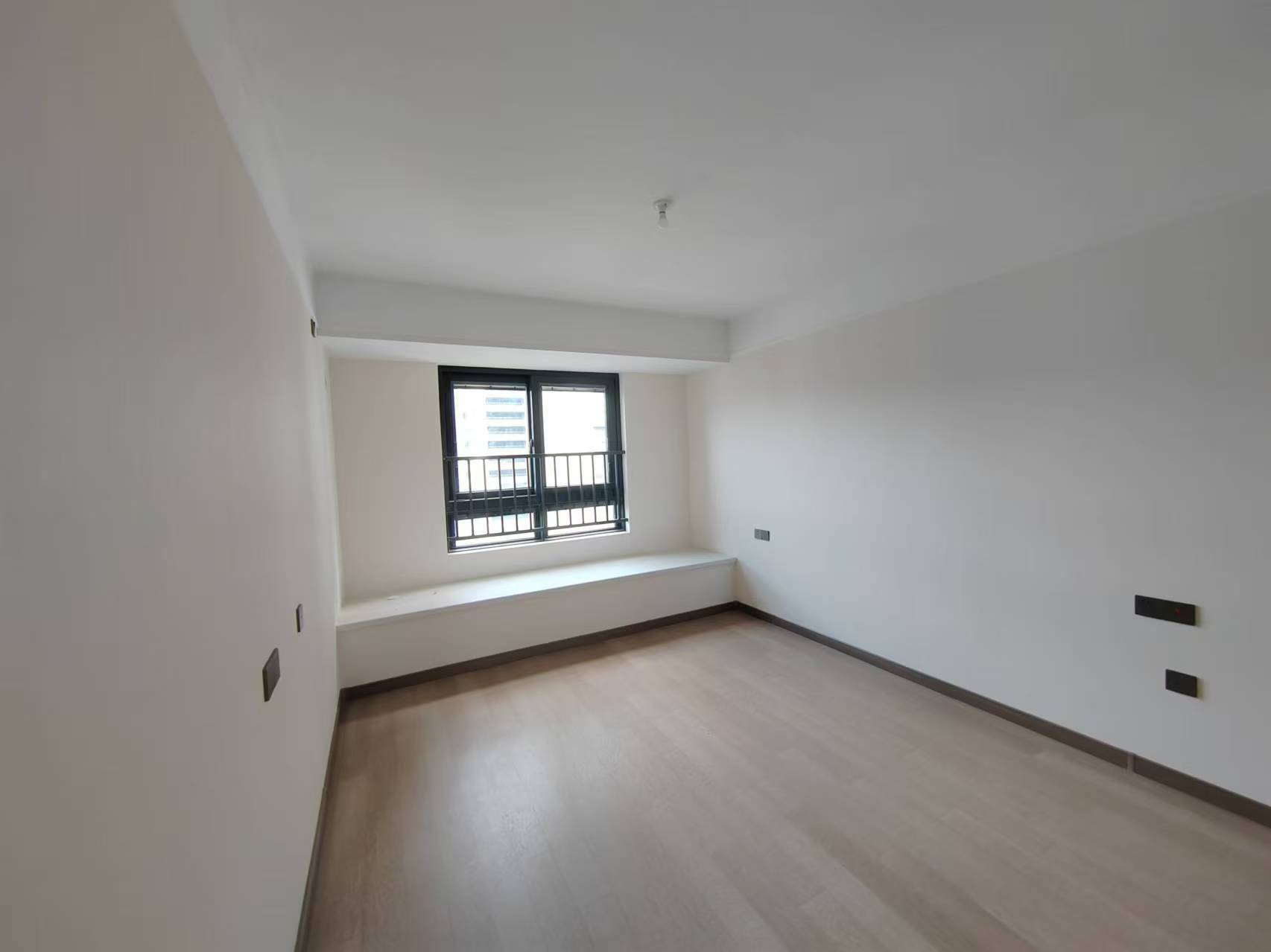 万科时代之光 3室2厅2卫 115m&sup2;