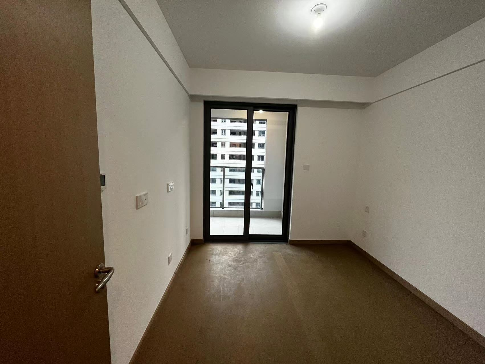 海纳春江 3室2厅1卫 96.00m&sup2;