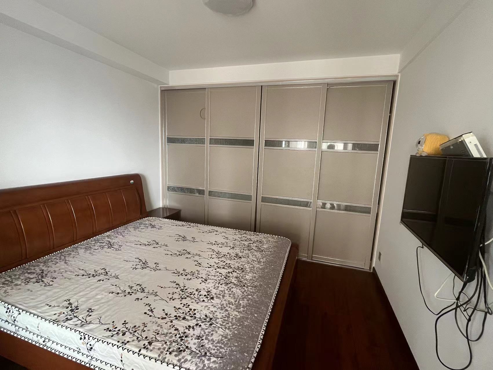 王府大厦 2室1厅1卫 117m&sup2;