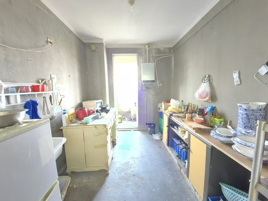 和谐汇景新苑 4室2厅1卫 139.83m²