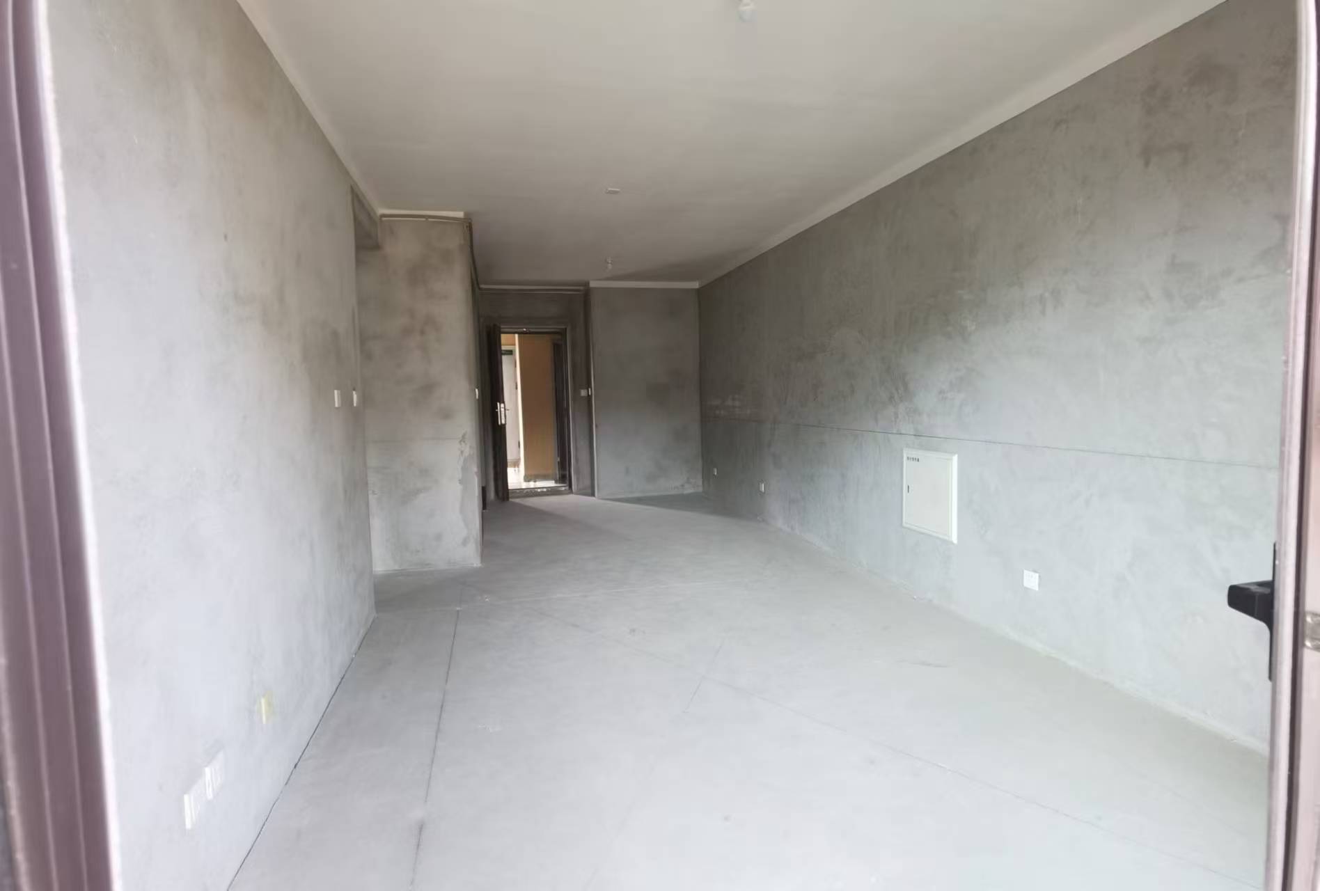 保利香槟国际 3室2厅1卫 100.73m²