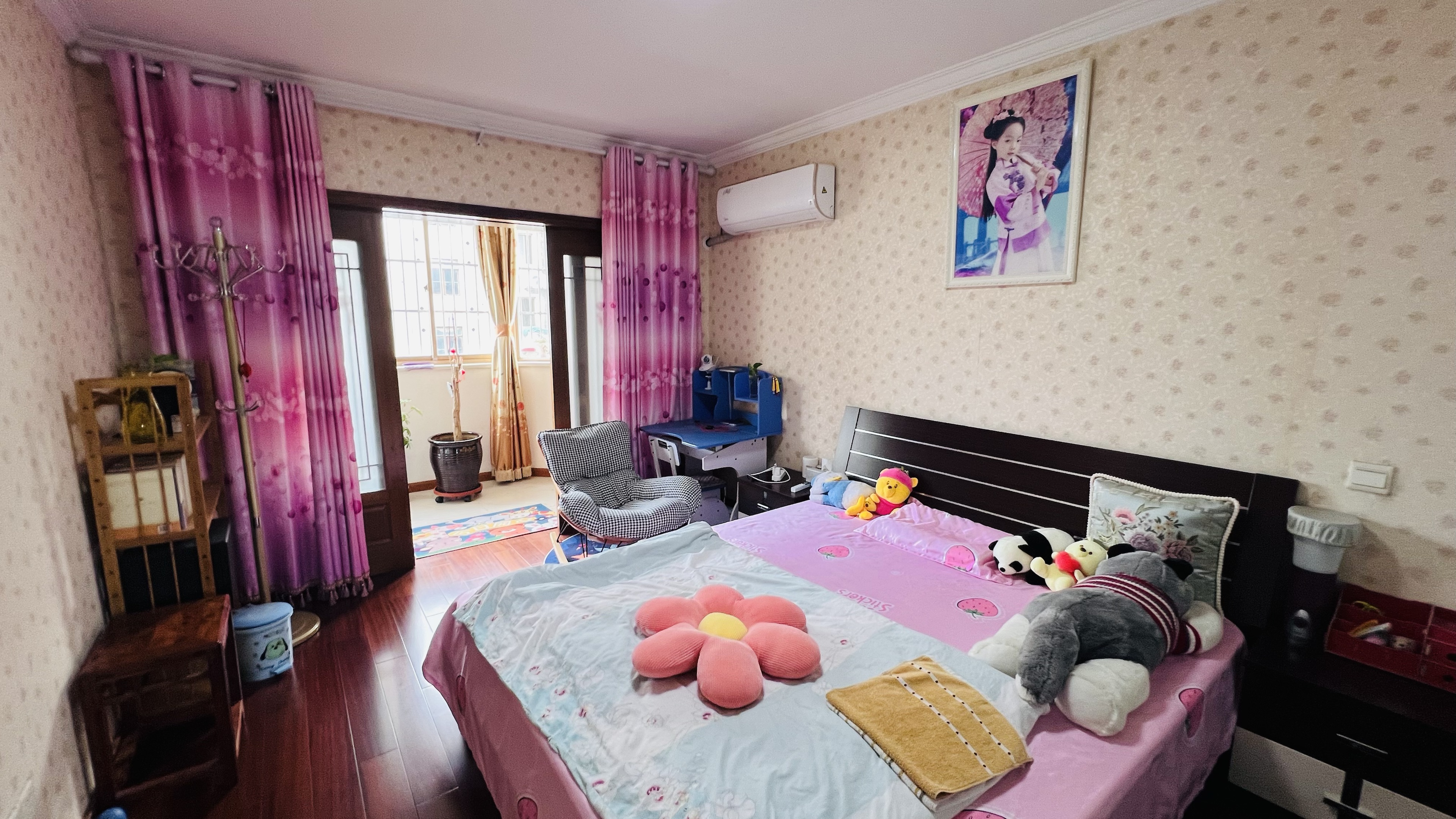 天都花苑 3室2厅1卫 135.93m&sup2;