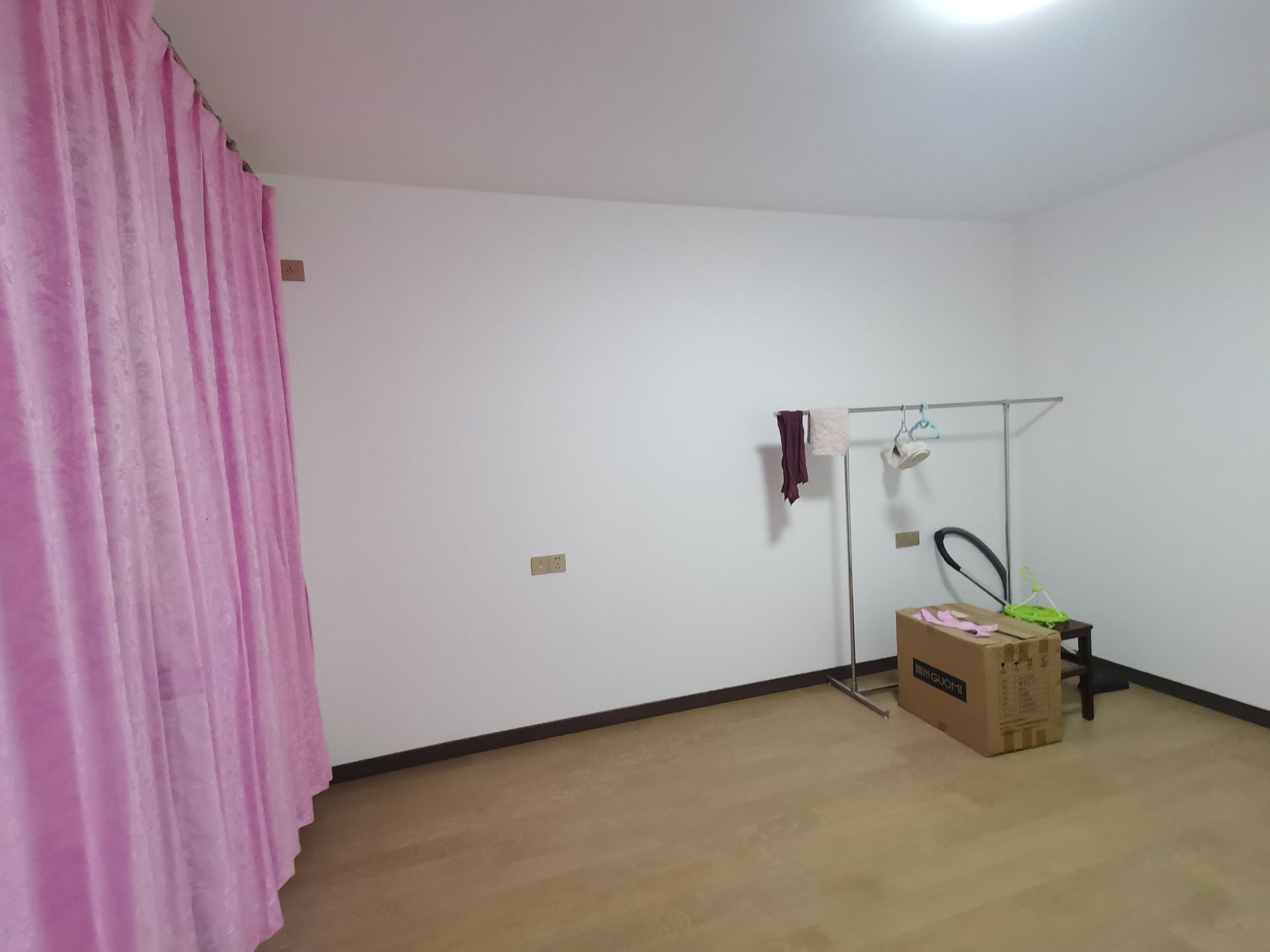 卓越万科新都会 3室2厅2卫 122m&sup2;