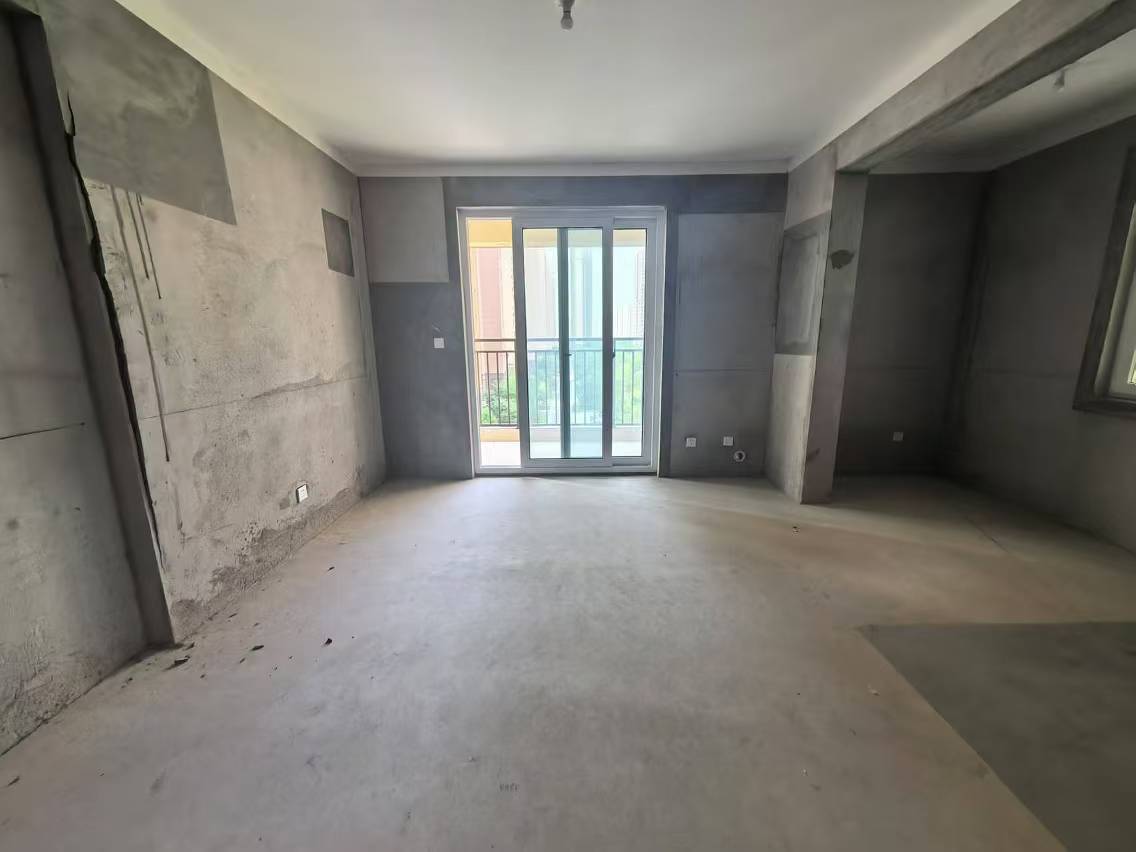 佳源都市 3室2厅1卫 114m²