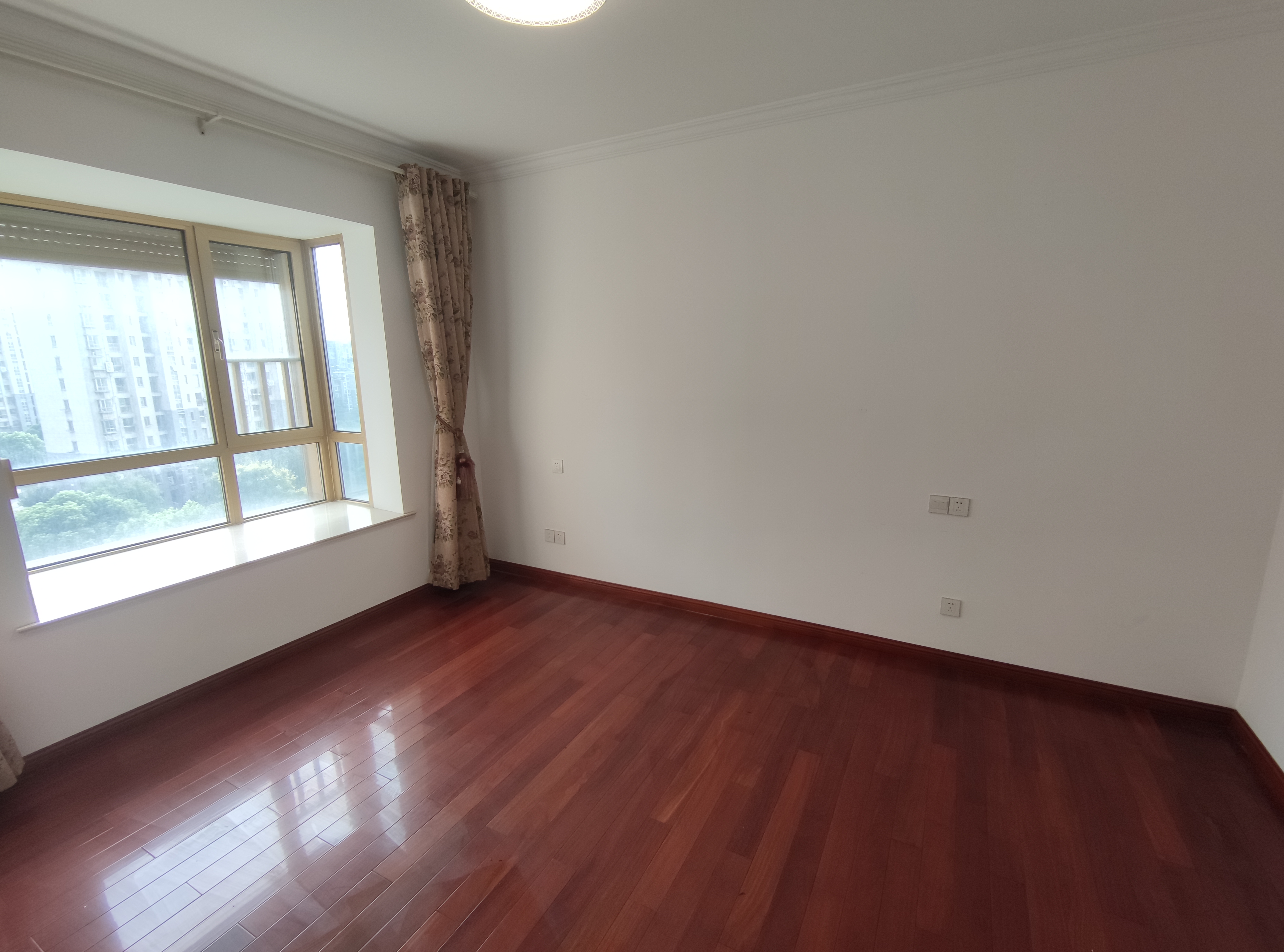 尚海湾 2室2厅1卫 89.68m&sup2;