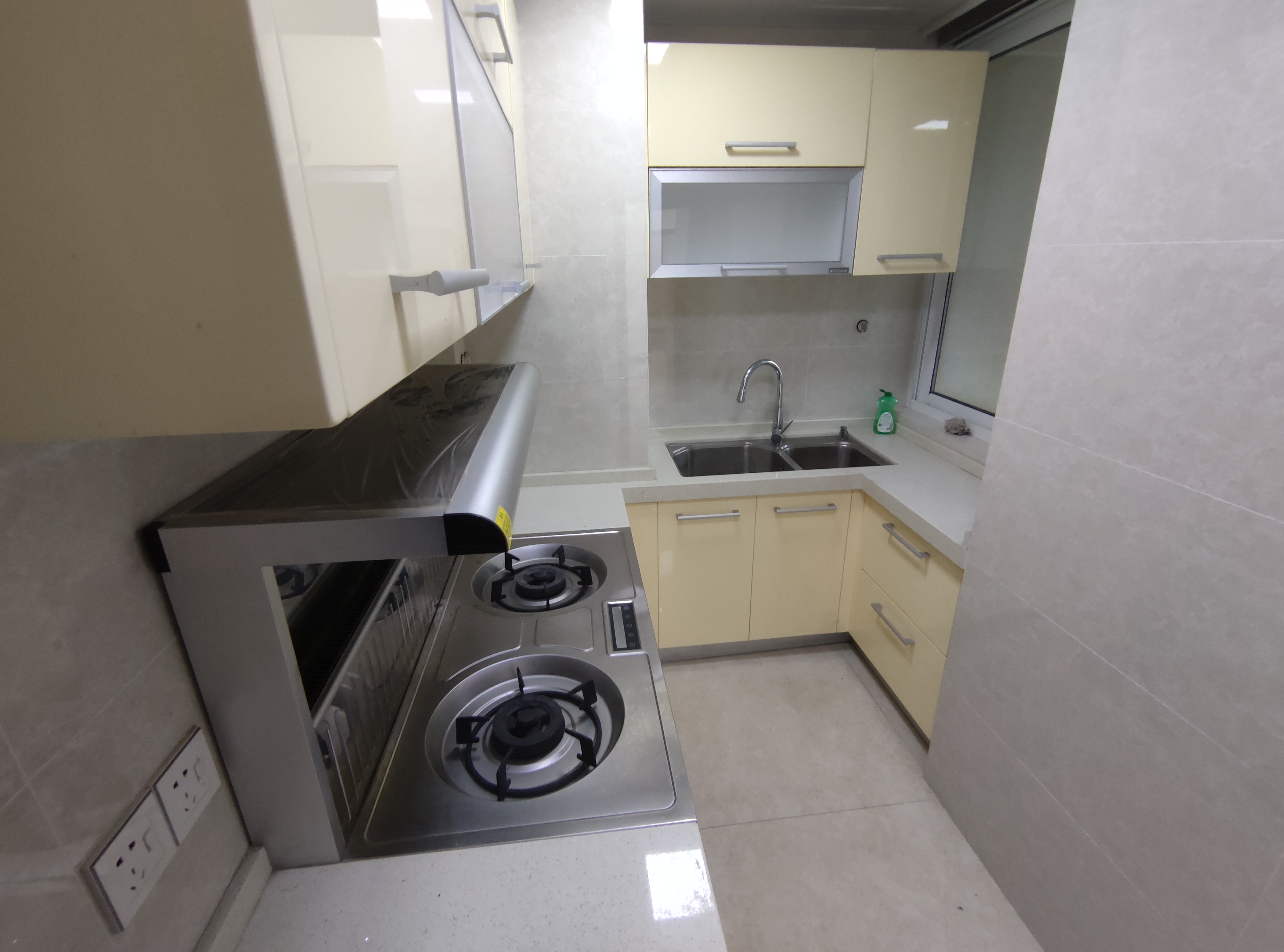 尚海湾 2室2厅1卫 89.68m&sup2;