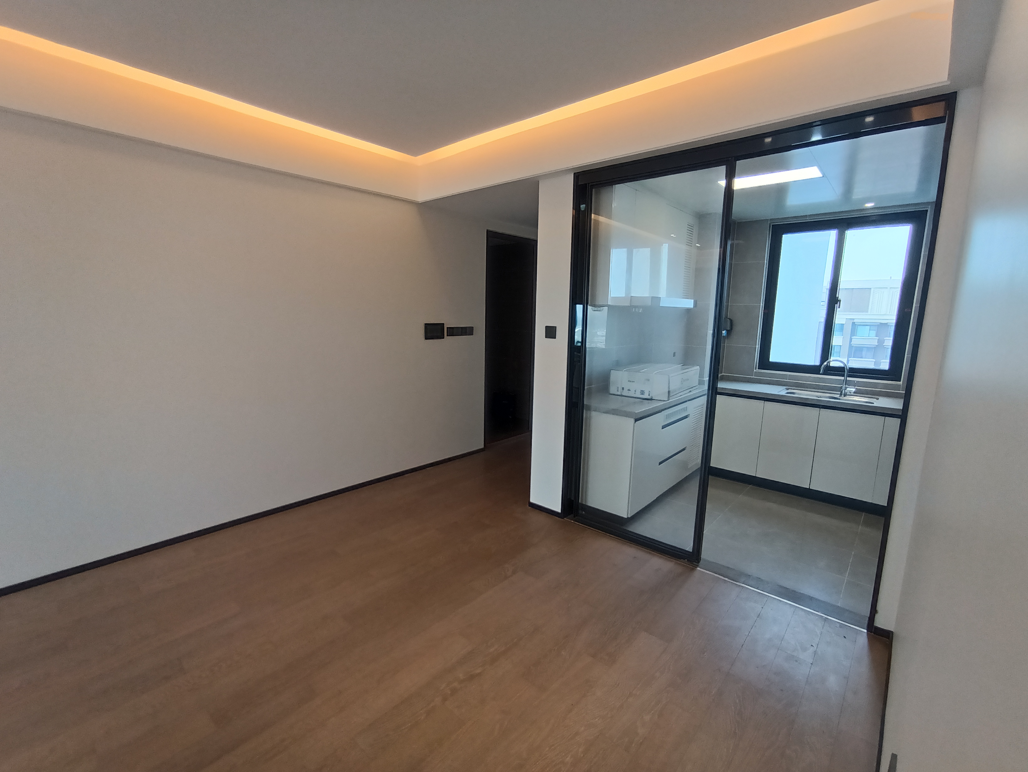 万科翡翠公园 3室2厅2卫 115m²