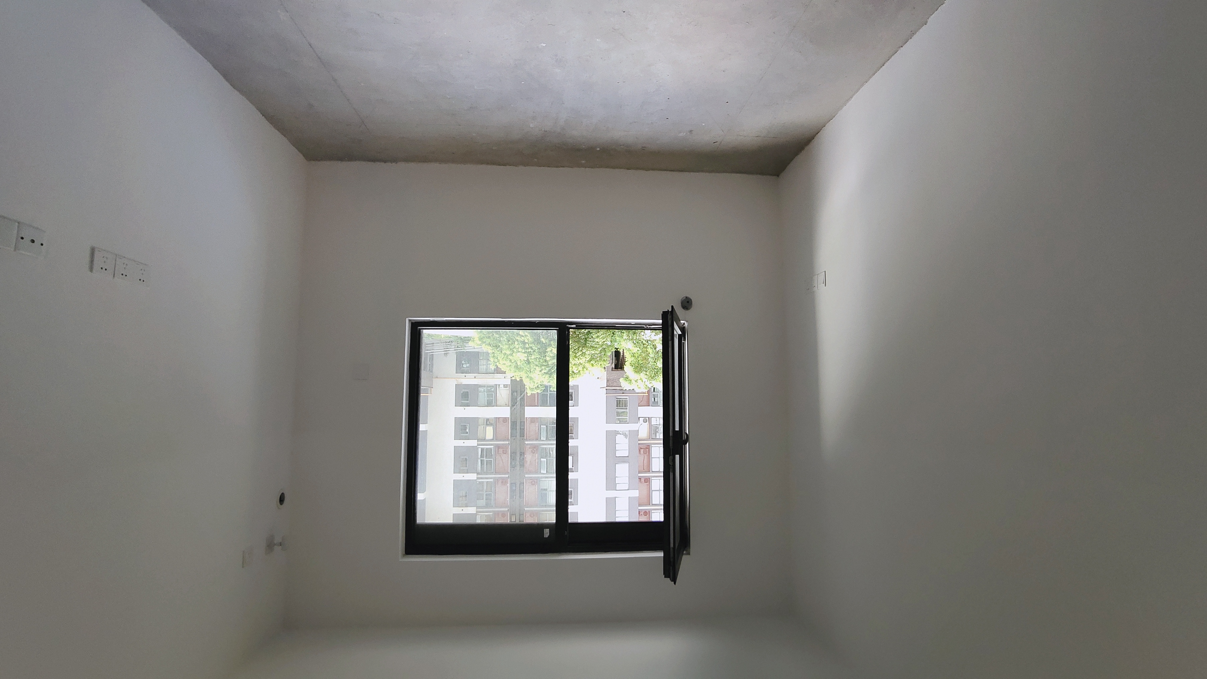 苏建阳光新城 4室2厅2卫 150m&sup2;