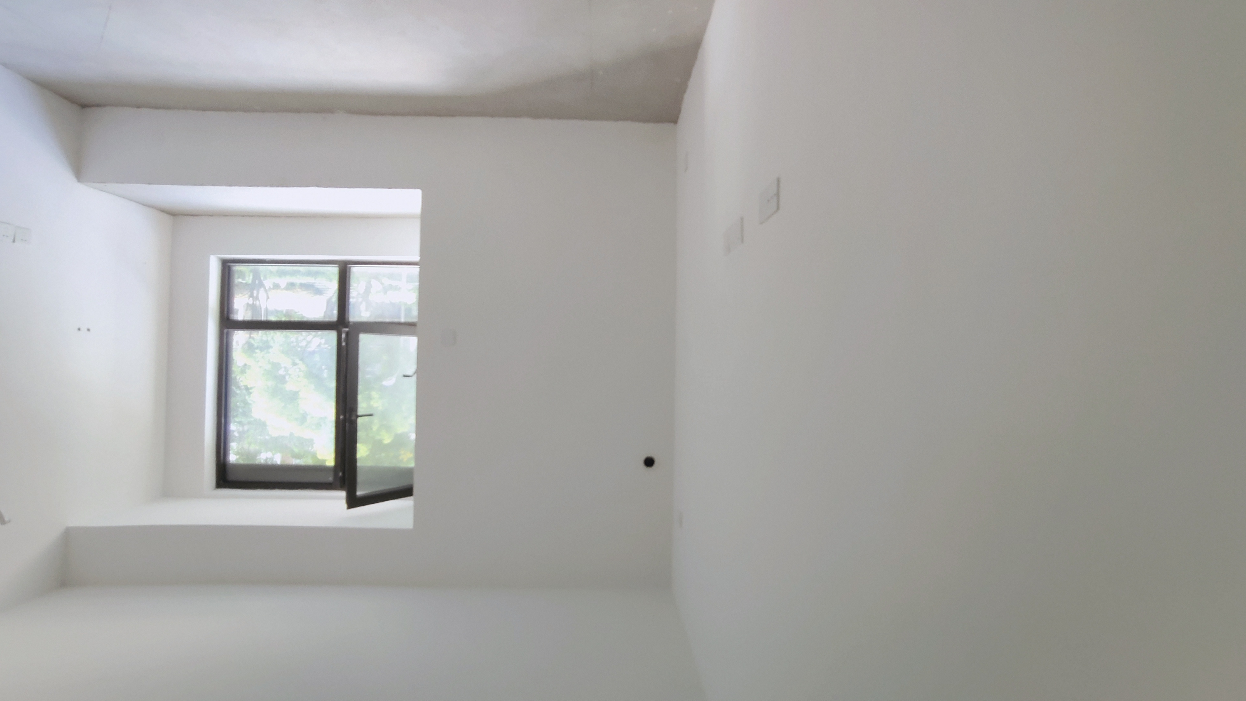 苏建阳光新城 4室2厅2卫 150m&sup2;