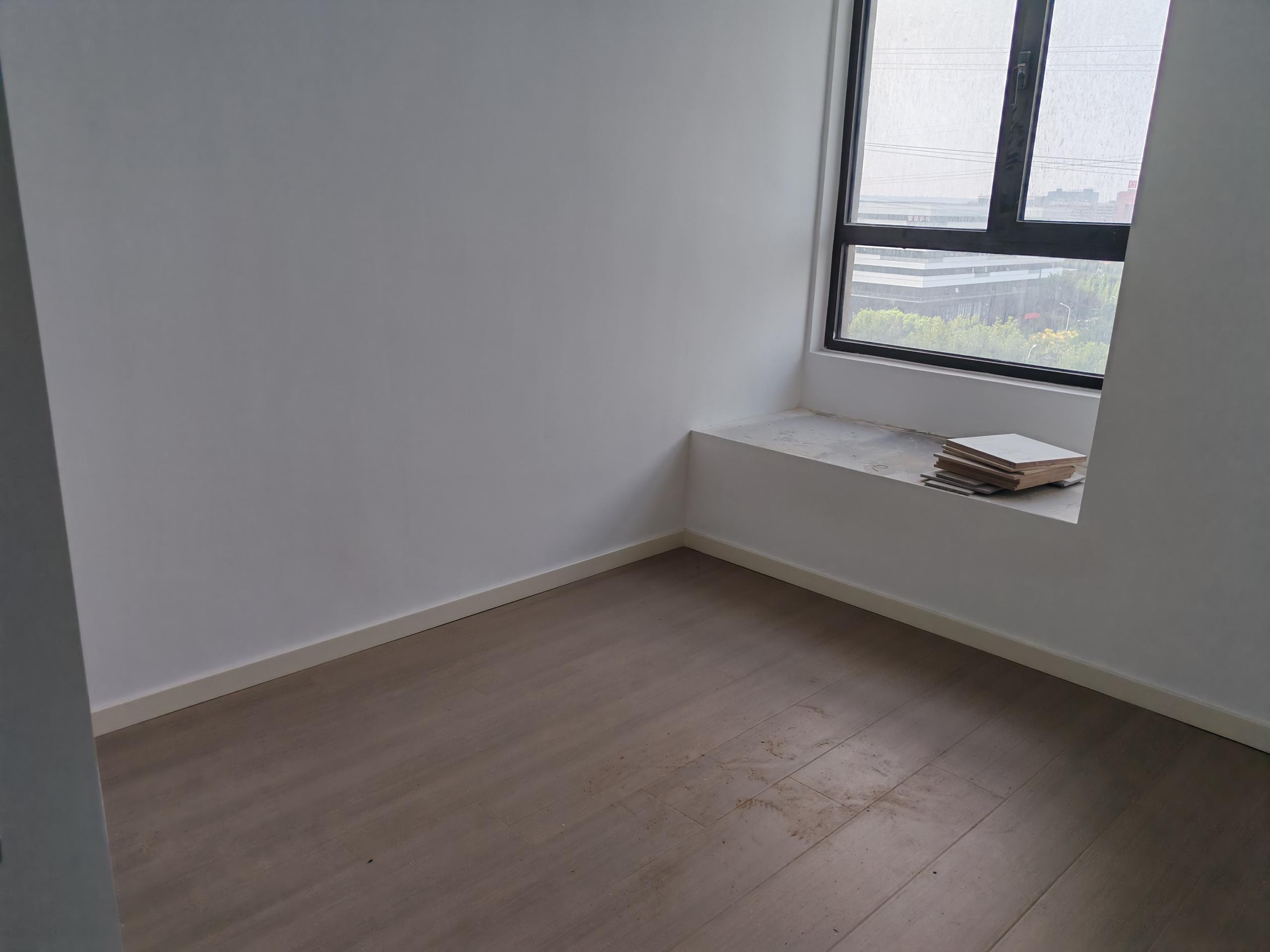 苏建阳光新城 4室2厅2卫 150m²