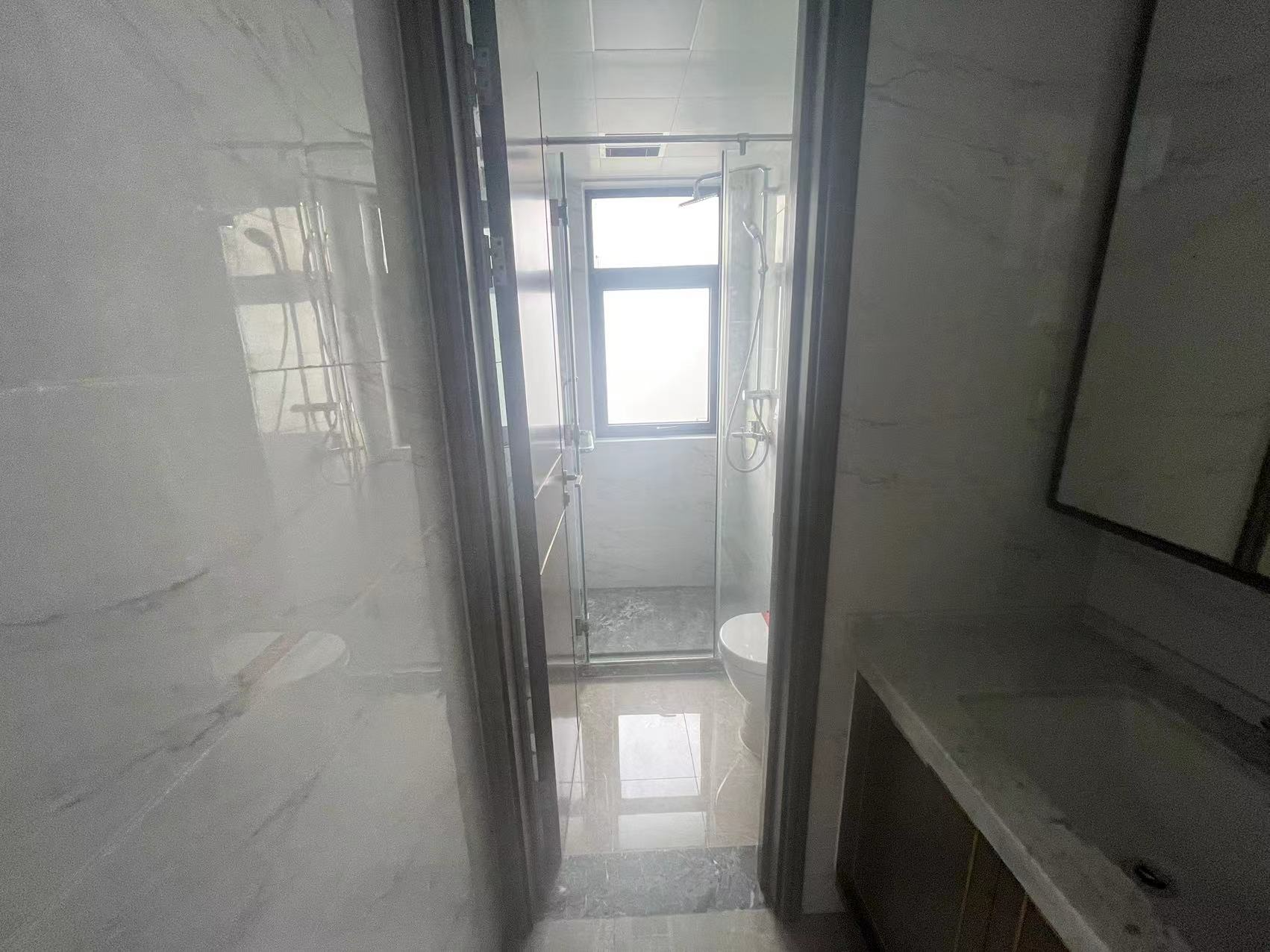 都会沁园 4室2厅2卫 151m&sup2;