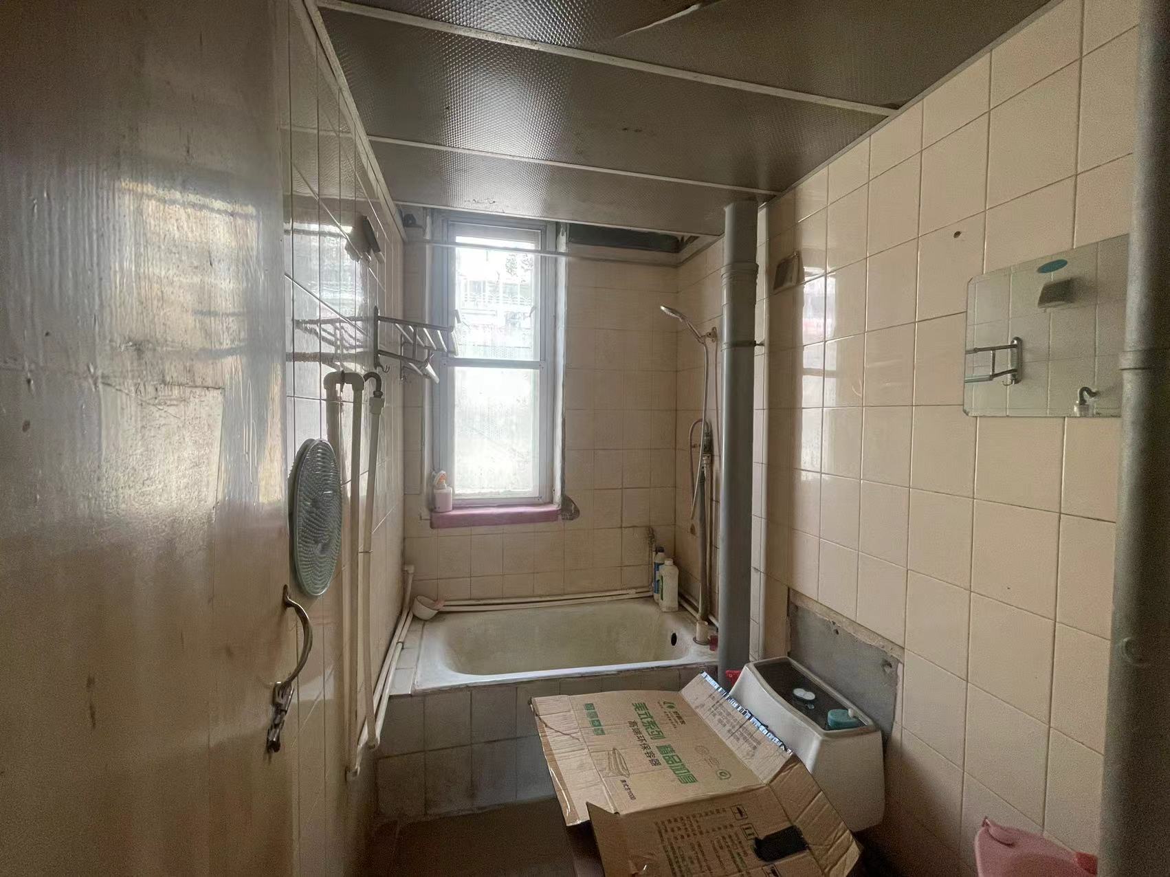 海港新村 2室2厅1卫 68.64m&sup2;