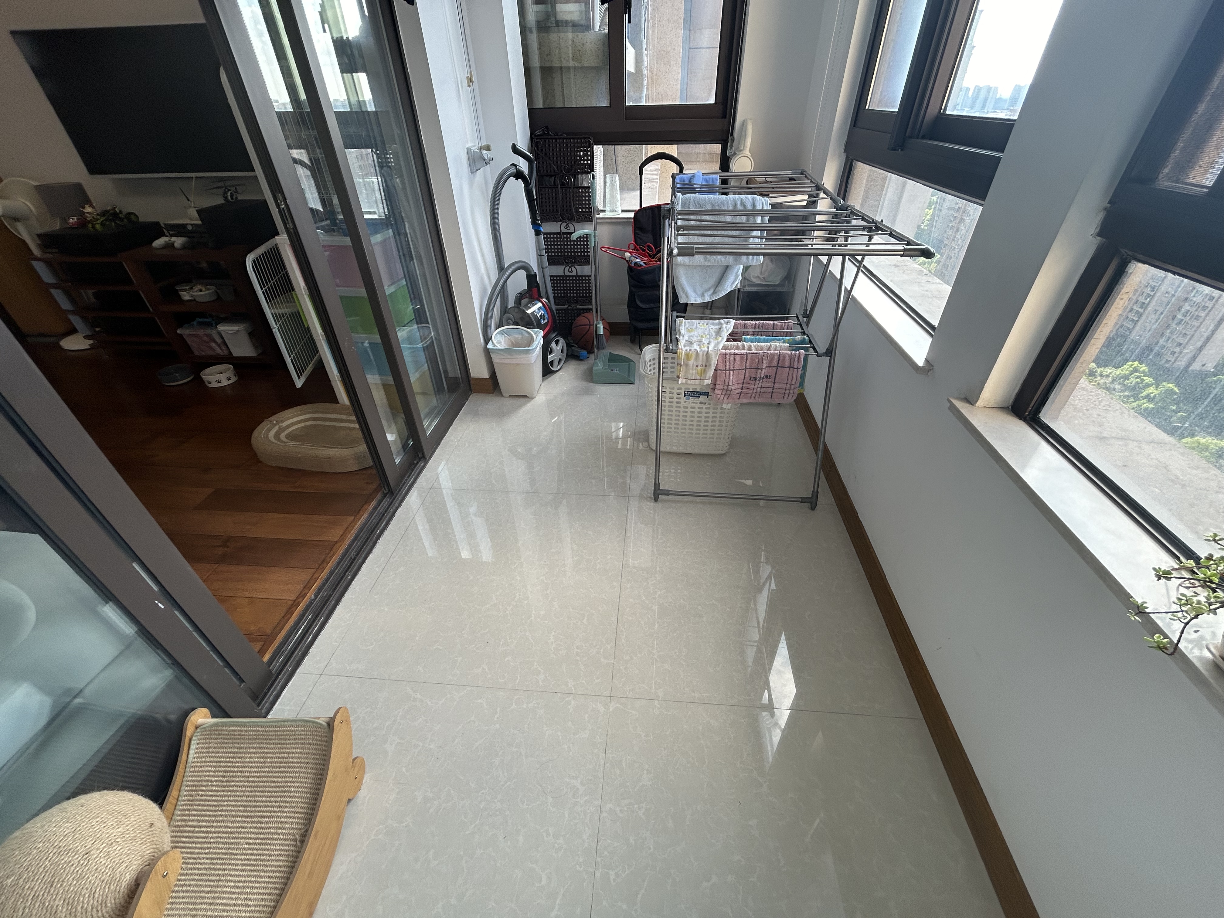 帝奥世伦名郡 3室2厅1卫 125m&sup2;