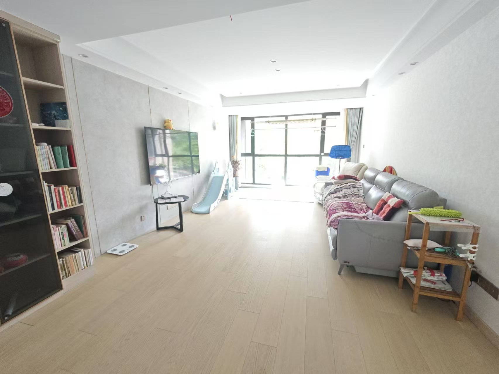苏建学府雅居 3室2厅2卫 140.00m²