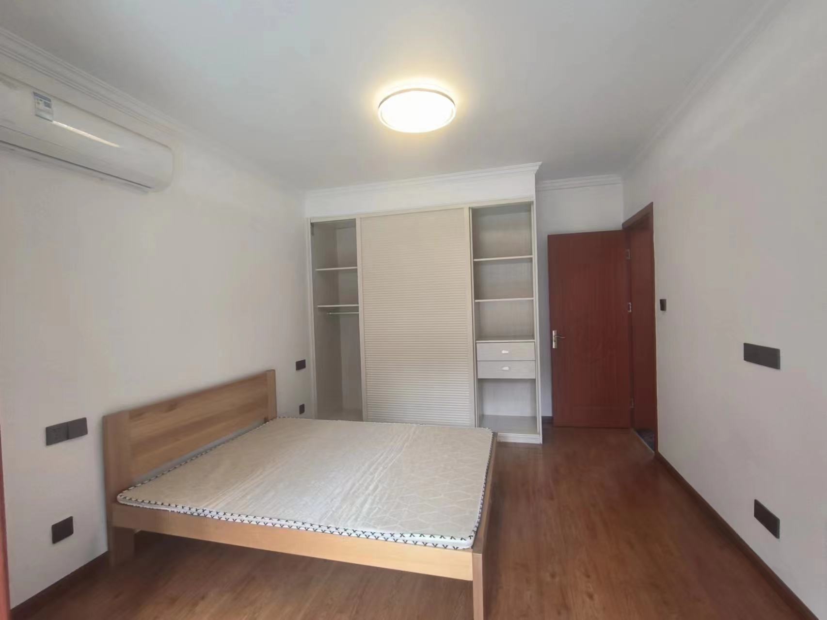 光明嘉苑 2室1厅1卫 94m&sup2;