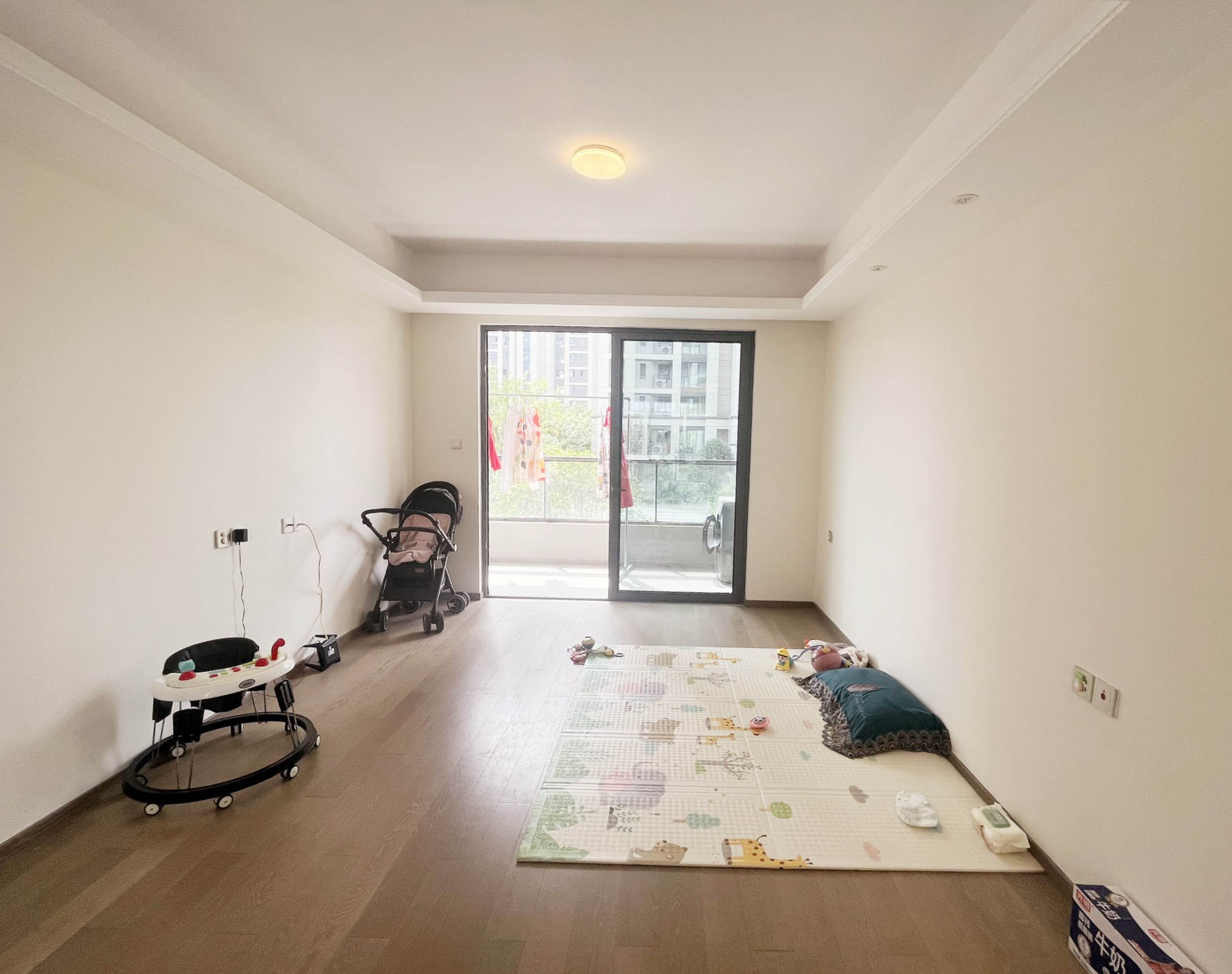 濠悦府 3室2厅2卫 122m²