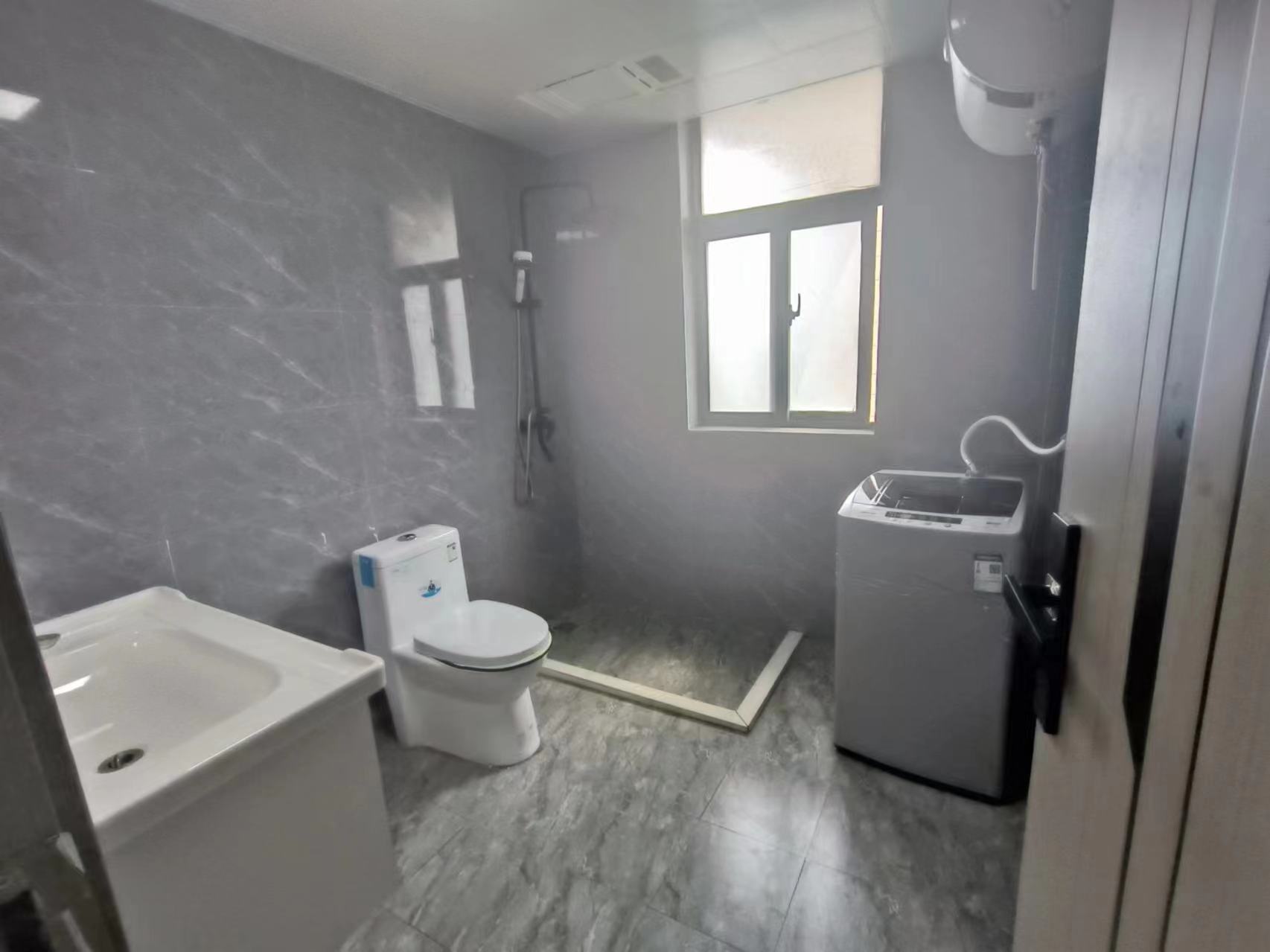 江景苑小区 3室2厅2卫 137.80m&sup2;