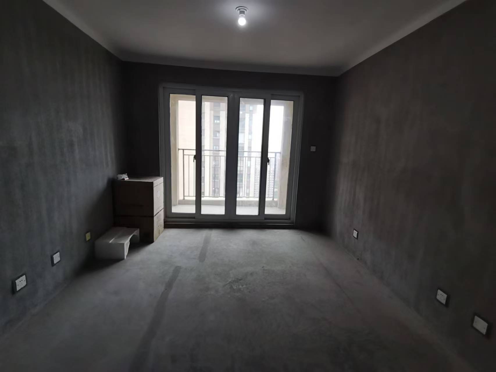 景瑞御府 3室2厅1卫 93m²