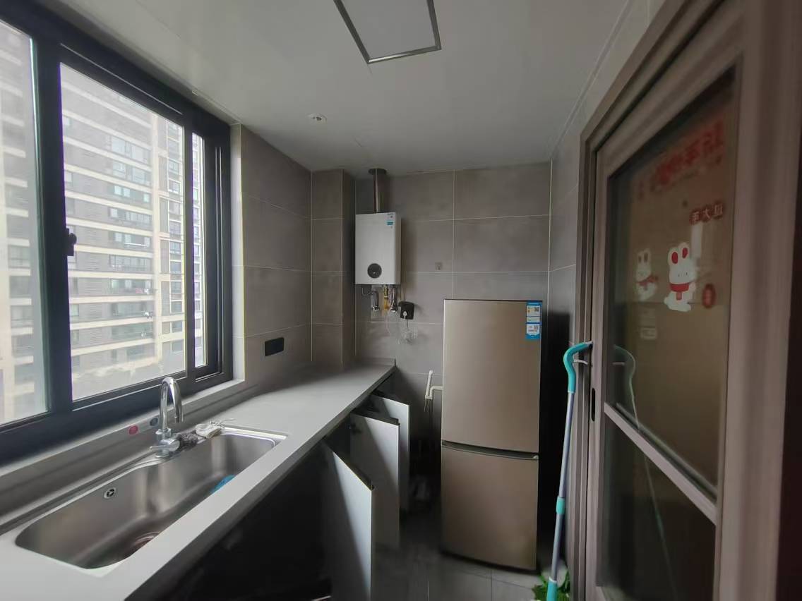 湖山源著 3室2厅2卫 124m&sup2;